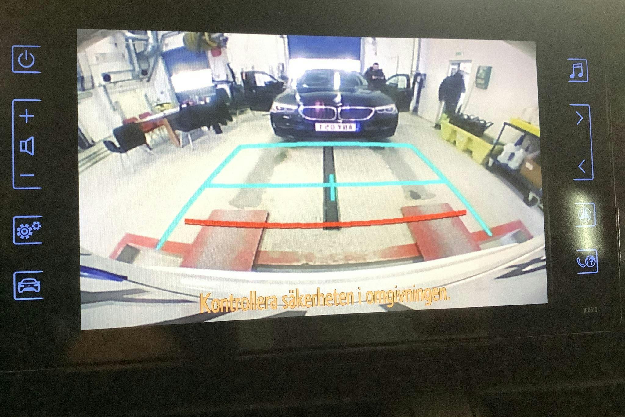 Toyota C-HR 1.8 HSD (122hk) - 117 030 km - Automatic - white - 2019