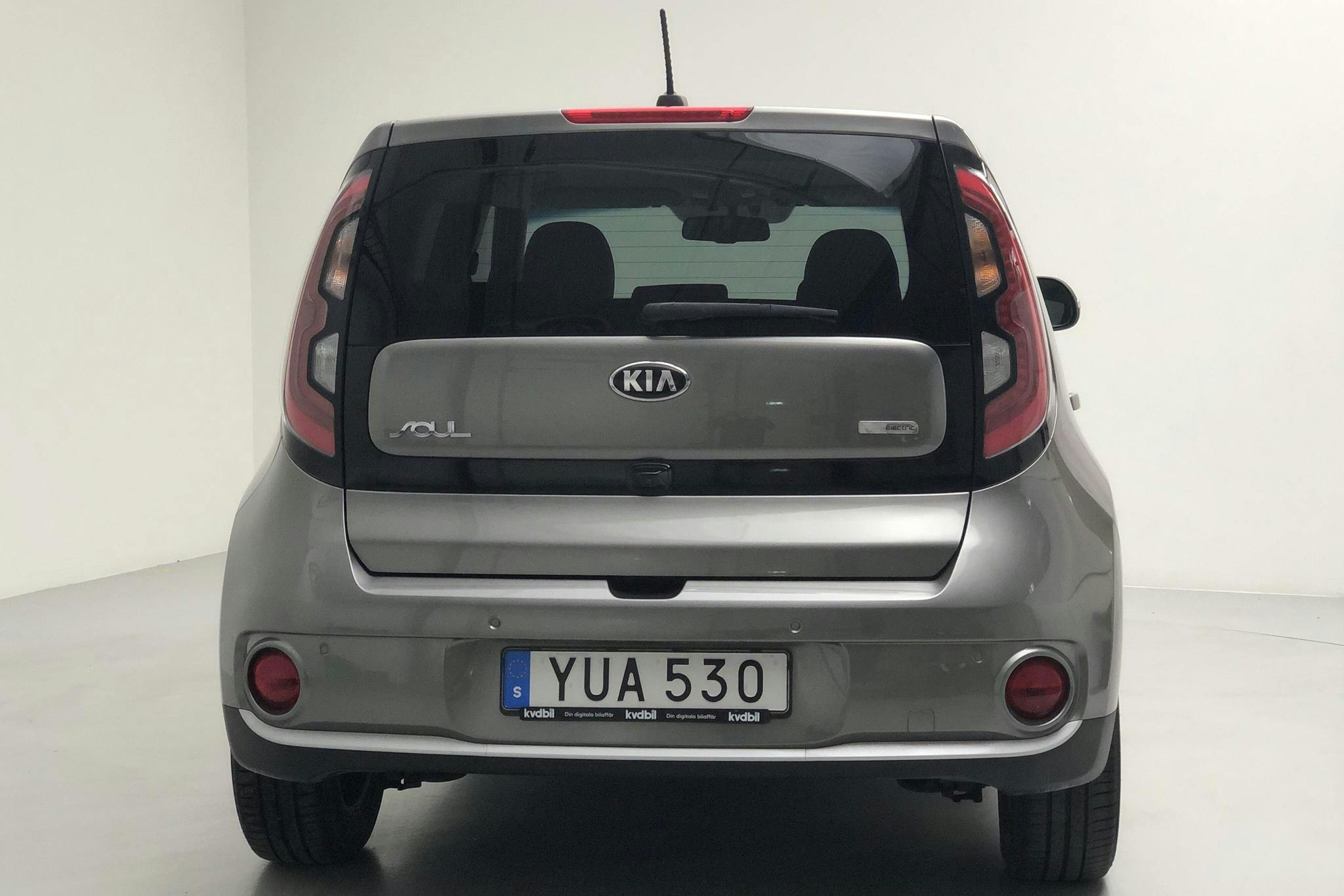 KIA Soul EV 30 kWh (110hk) - 6 193 mil - Automat - grå - 2019