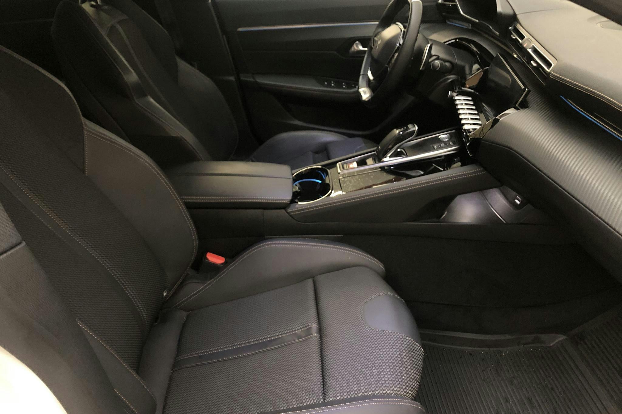 Peugeot 508 2.0 BlueHDi SW (180hk) - 5 017 mil - Automat - vit - 2020