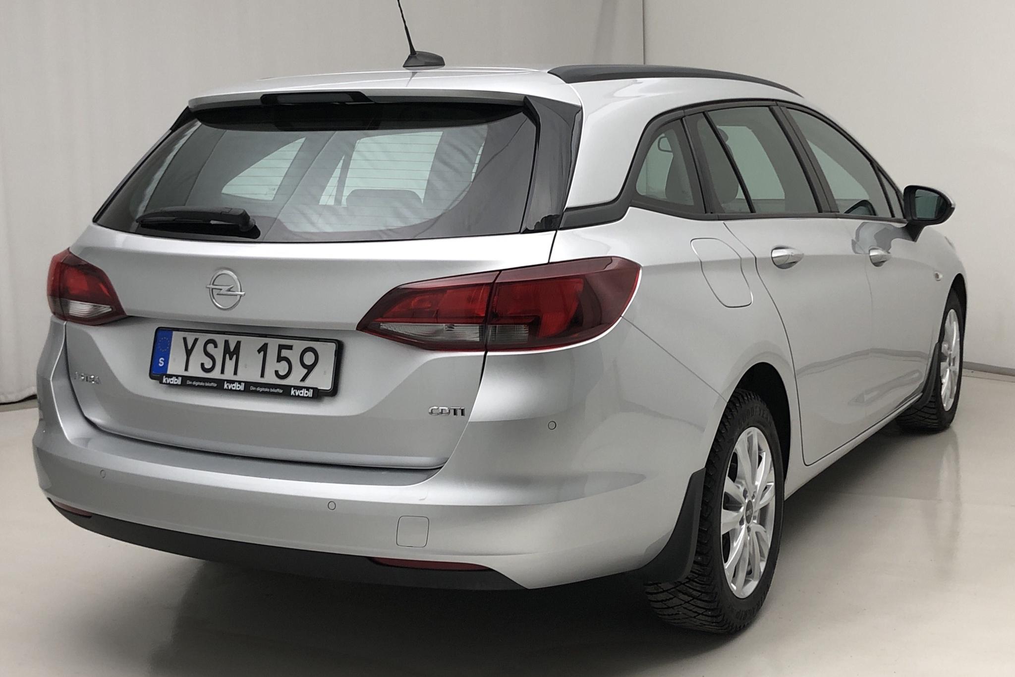 Opel Astra 1.6 CDTI ecoFLEX SportsTourer (110hk) - 29 410 km - Manual - gray - 2018