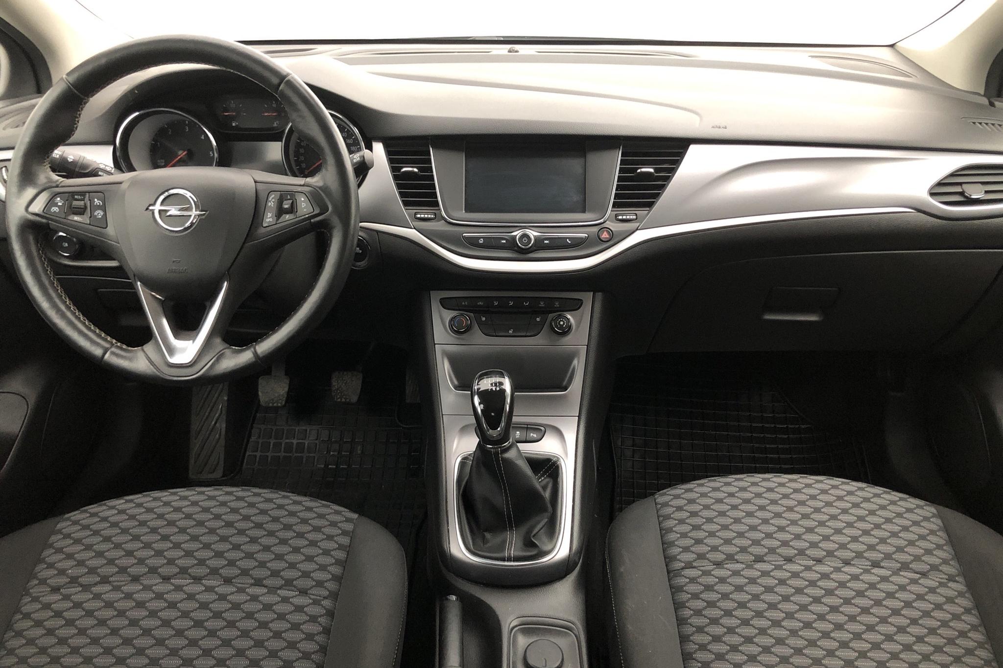 Opel Astra 1.6 CDTI ecoFLEX SportsTourer (110hk) - 201 970 km - Manual - gray - 2018