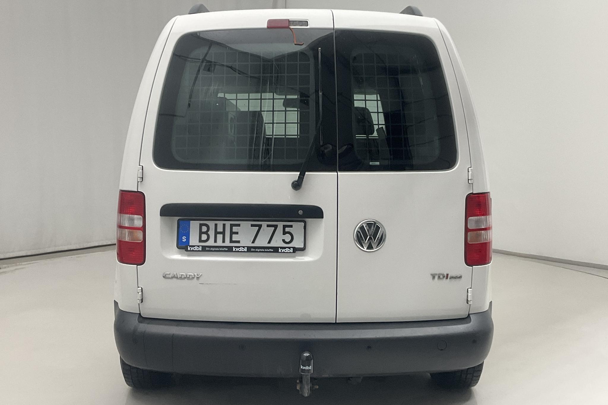 VW Caddy 1.6 TDI Skåp (102hk) - 9 752 mil - Automat - vit - 2015