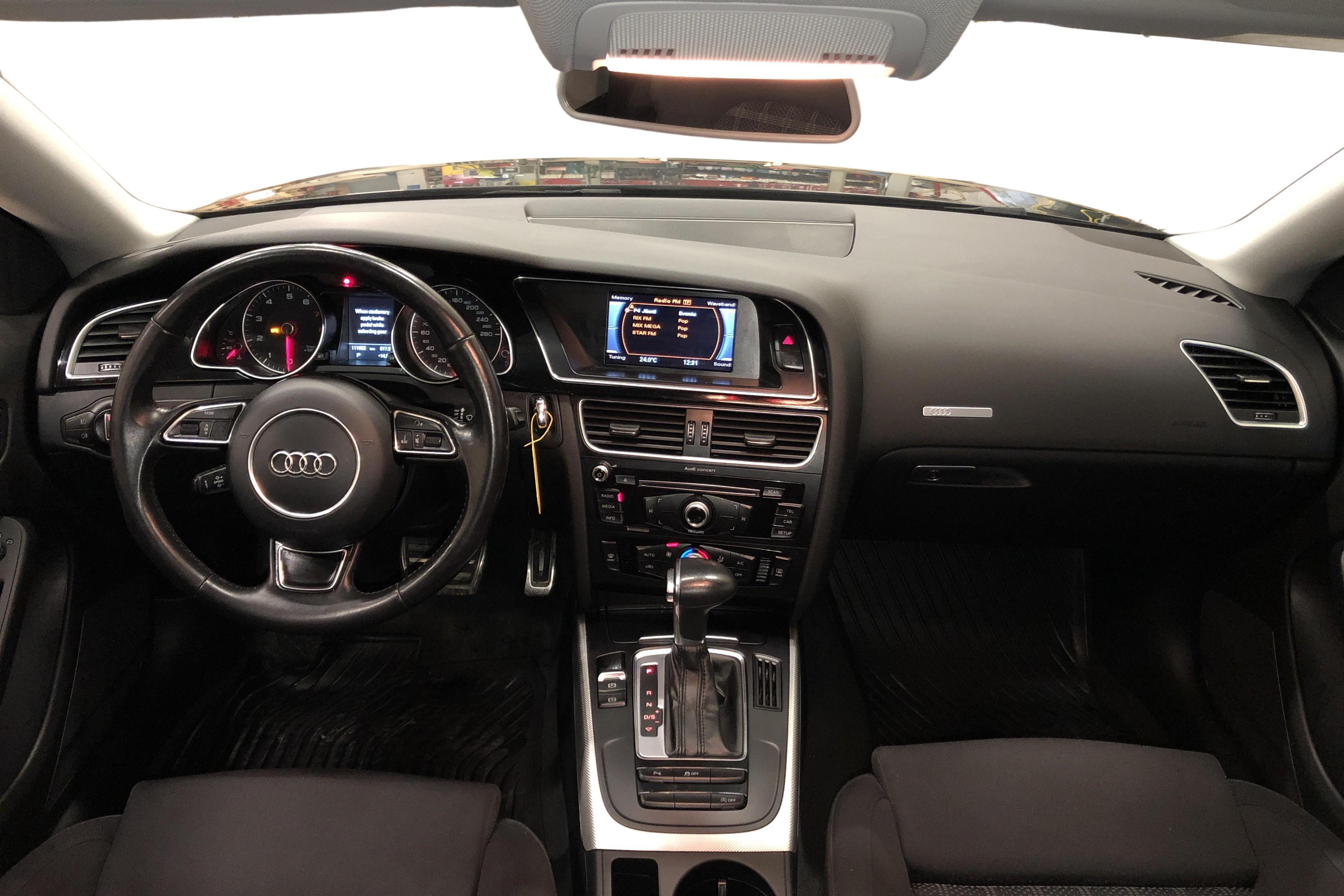 Audi A5 1.8 TFSI Sportback (177hk) - 111 960 km - Automatic - black - 2016