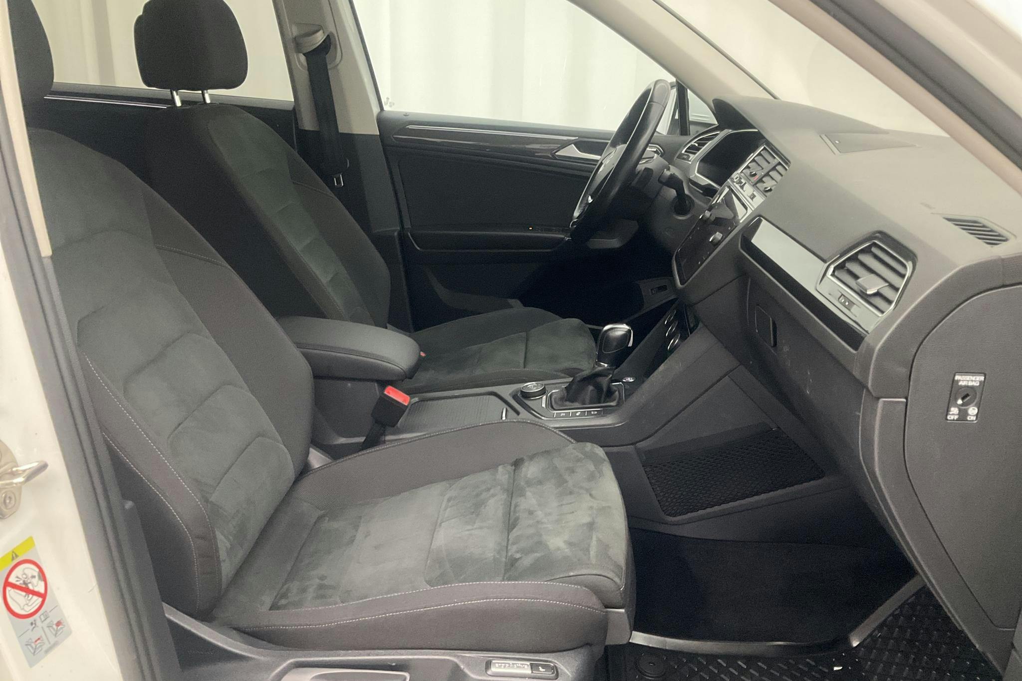VW Tiguan Allspace 2.0 TDI 4MOTION (190hk) - 10 365 mil - Automat - vit - 2018