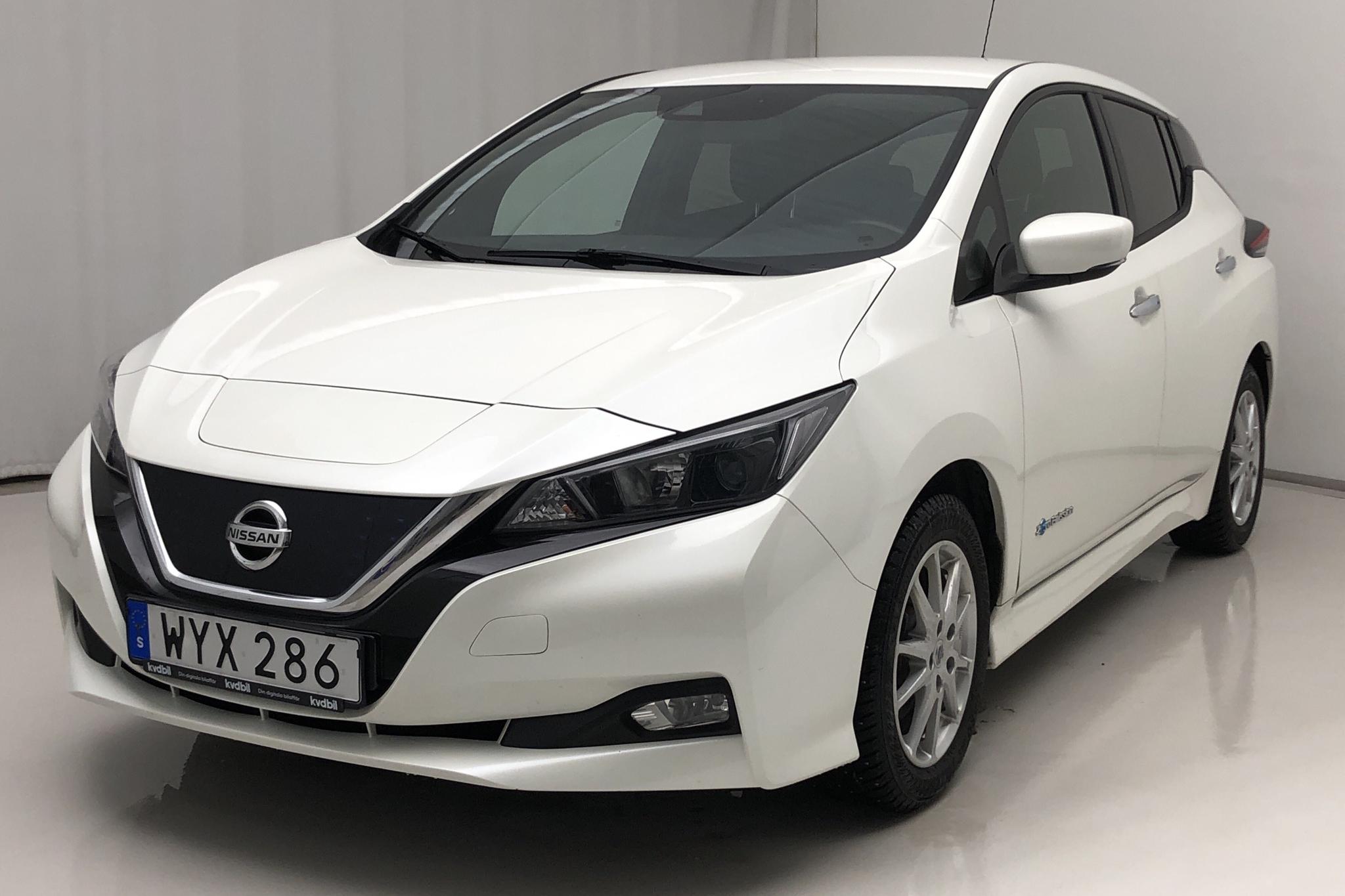 Nissan LEAF 5dr 39 kWh (150hk) - 2 952 mil - Automat - vit - 2018
