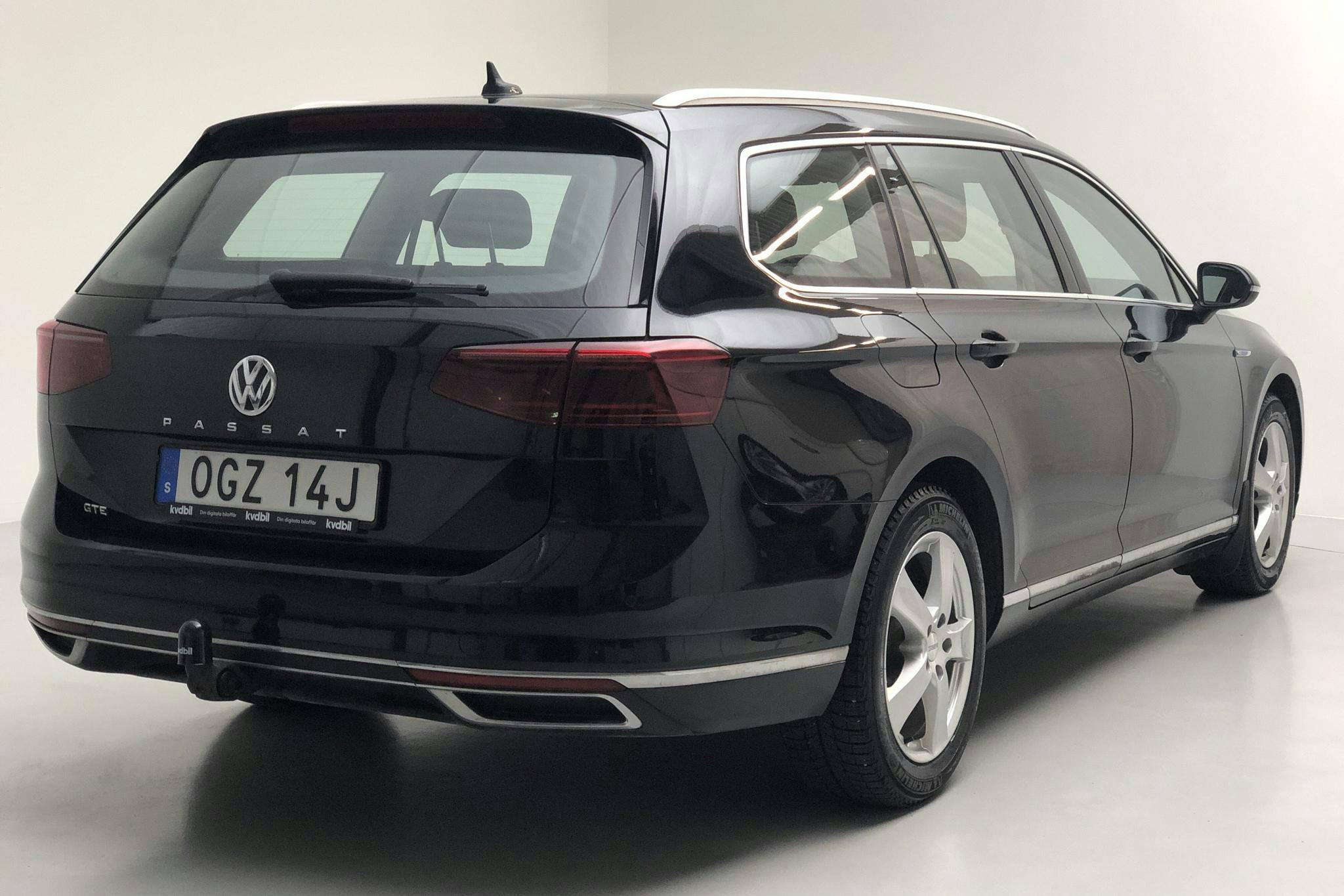 VW Passat 1.4 GTE Sportscombi (218hk) - 57 700 km - Automatic - black - 2020