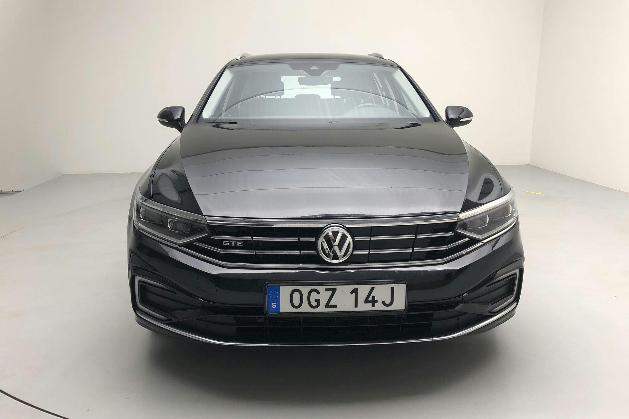 VW Passat 1.4 GTE Sportscombi (218hk) - 57 700 km - Automatic - black - 2020