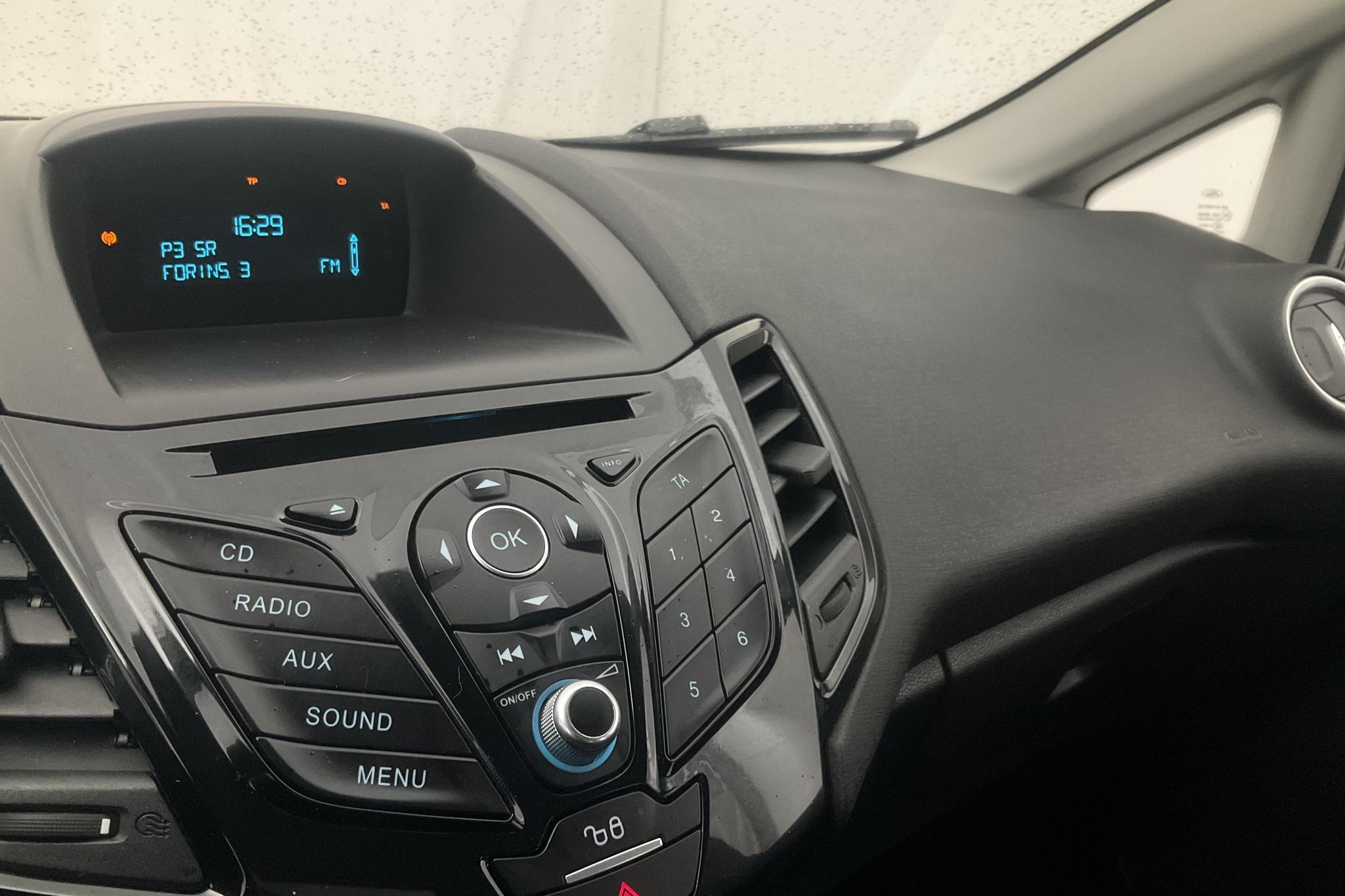 Ford Fiesta 1.0T EcoBoost 5dr (100hk) - 8 875 mil - Manuell - grå - 2015