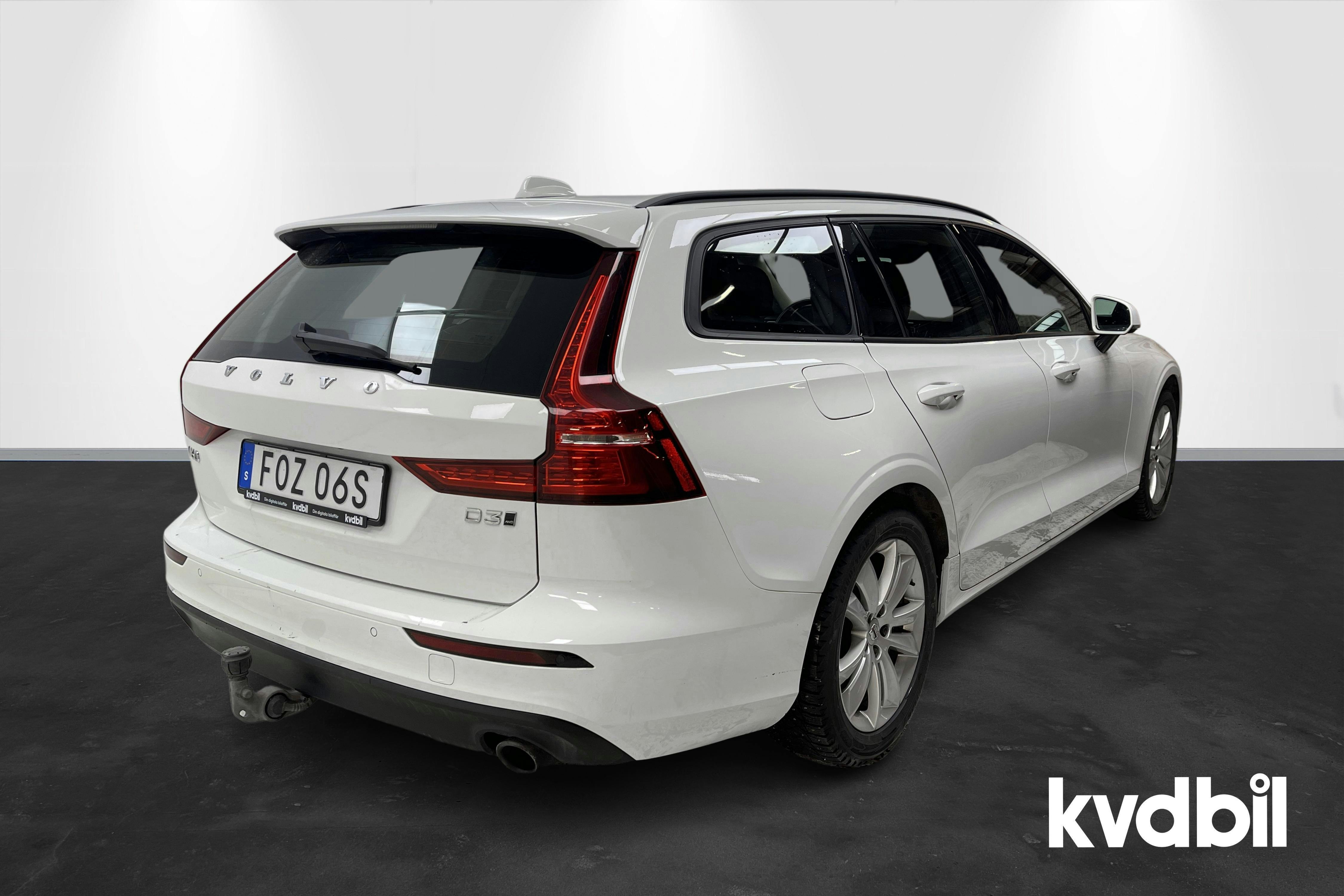 Volvo V60 D3 AWD (150hk) - 14 586 mil - Automat - vit - 2020