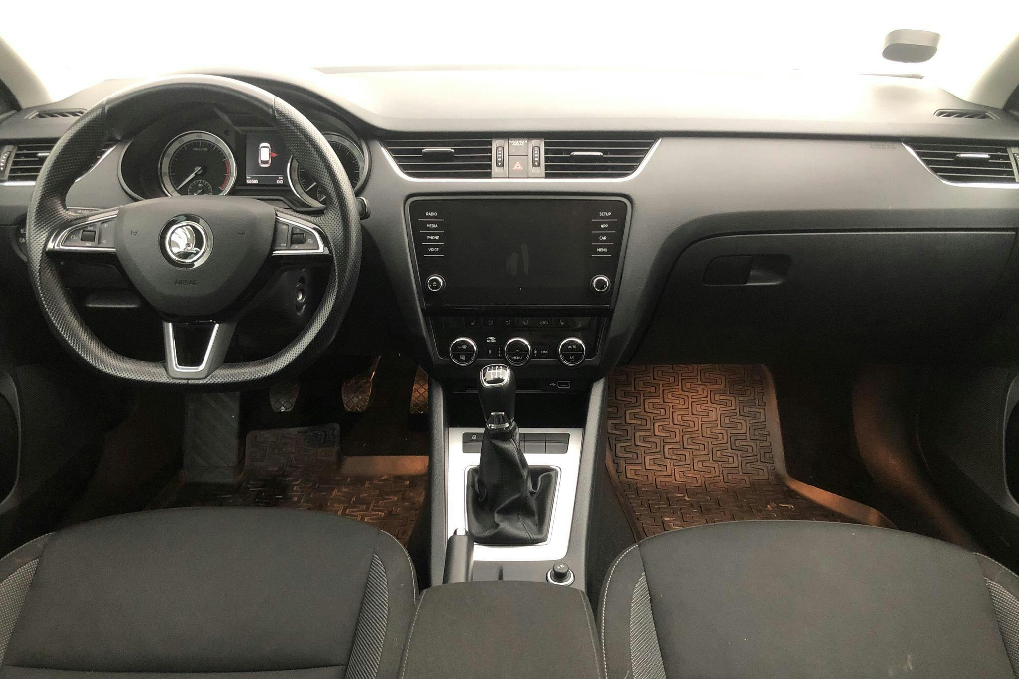 Skoda Octavia III 1.0 TSI Combi (115hk) - 6 559 mil - Manuell - vit - 2019