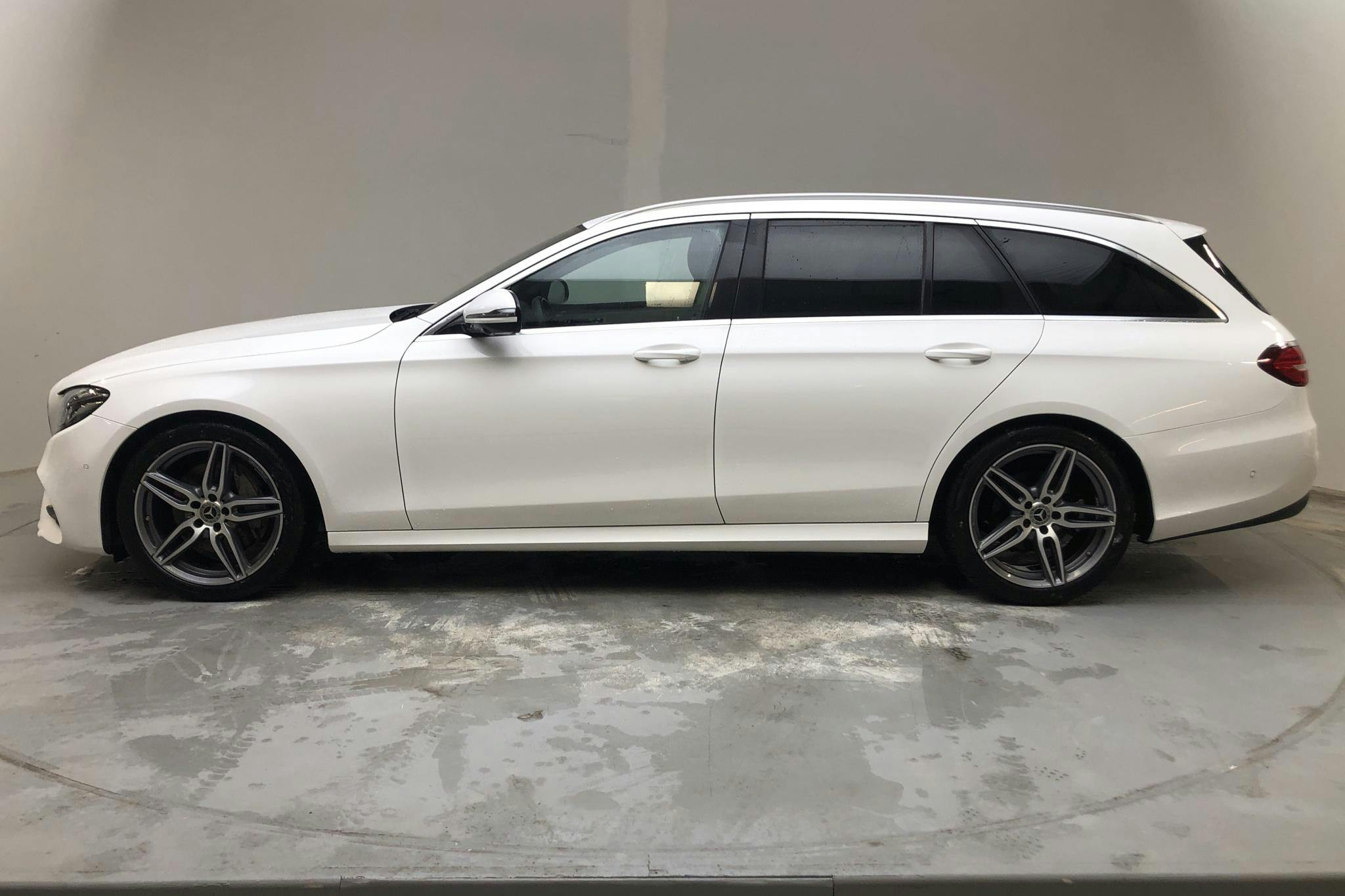 Mercedes E 220 d Kombi S213 (194hk) - 6 715 mil - Automat - vit - 2019