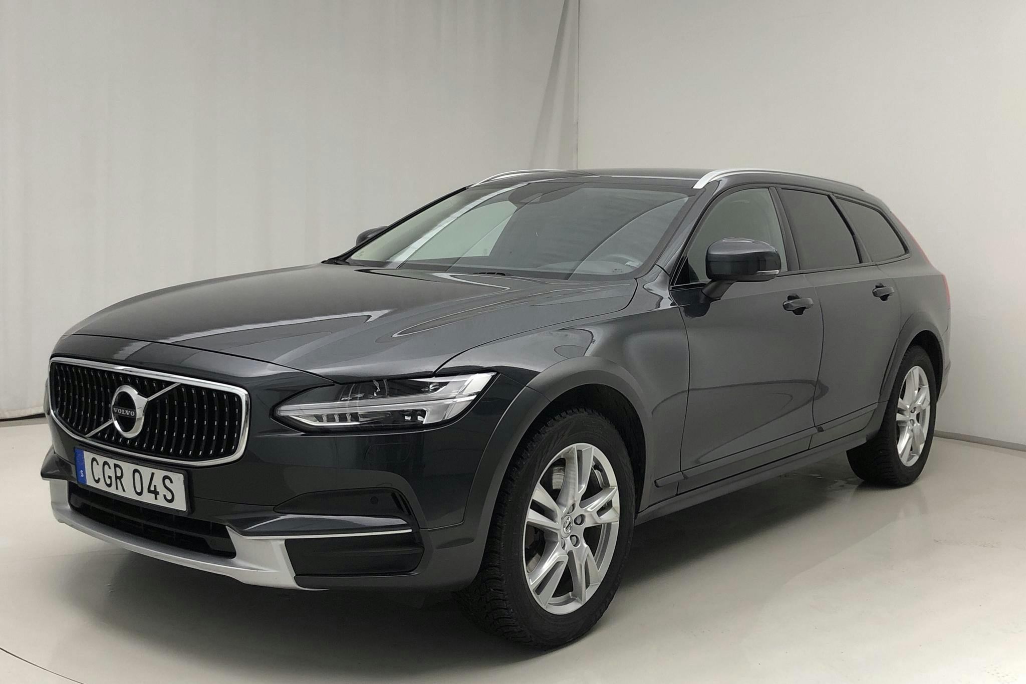 Volvo V90 D4 Cross Country AWD (190hk) - 108 580 km - Automatic - gray - 2019
