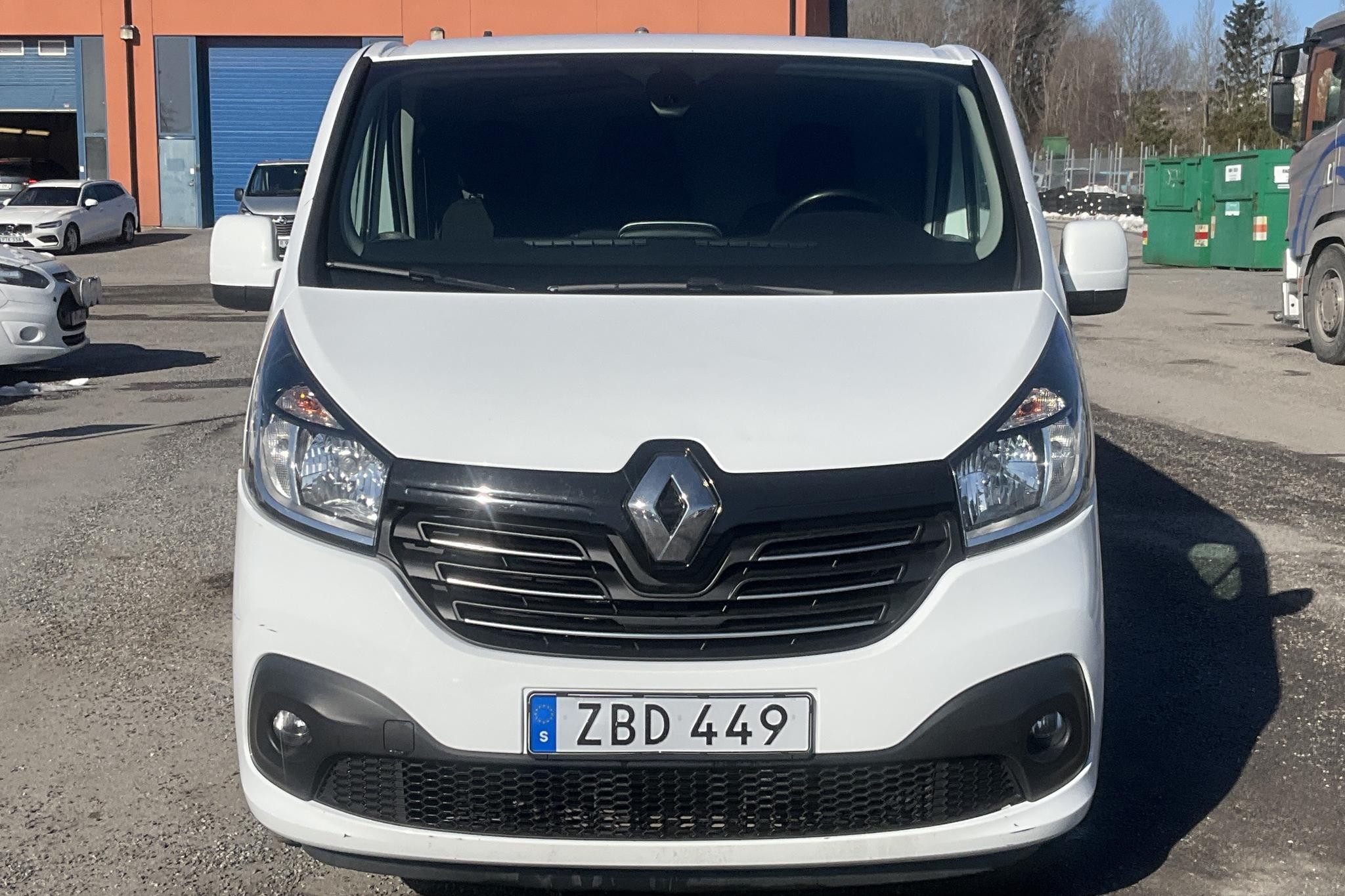 Renault Trafic 1.6 dCi Skåp (125hk) - 14 041 mil - Manuell - vit - 2018