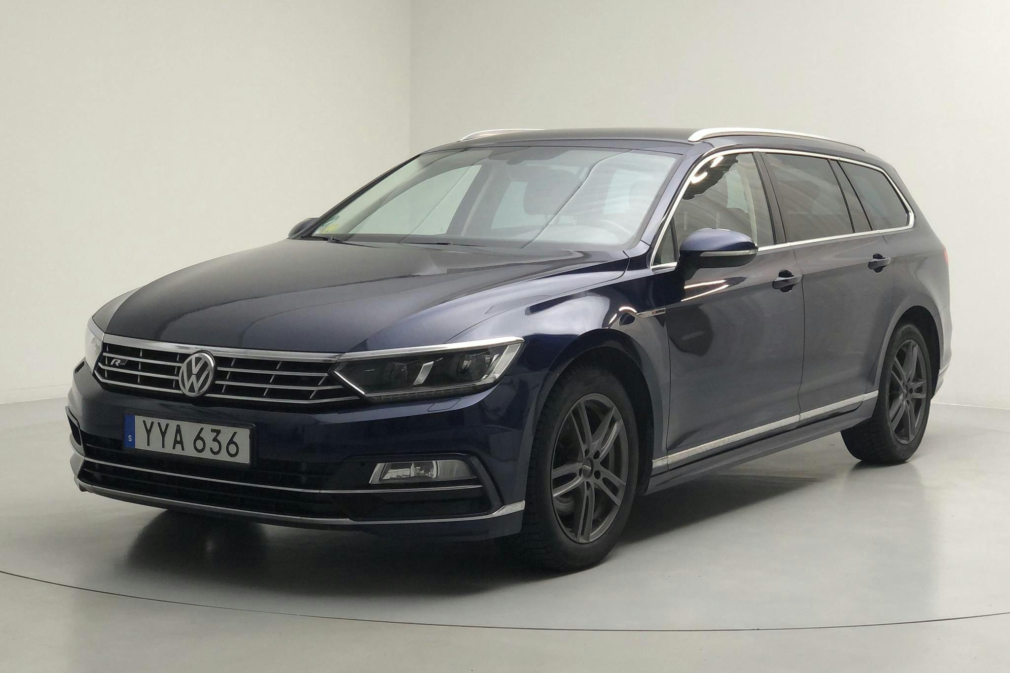 VW Passat 2.0 TDI Sportscombi 4MOTION (190hk) - 12 768 mil - Automat - Dark Blue - 2018