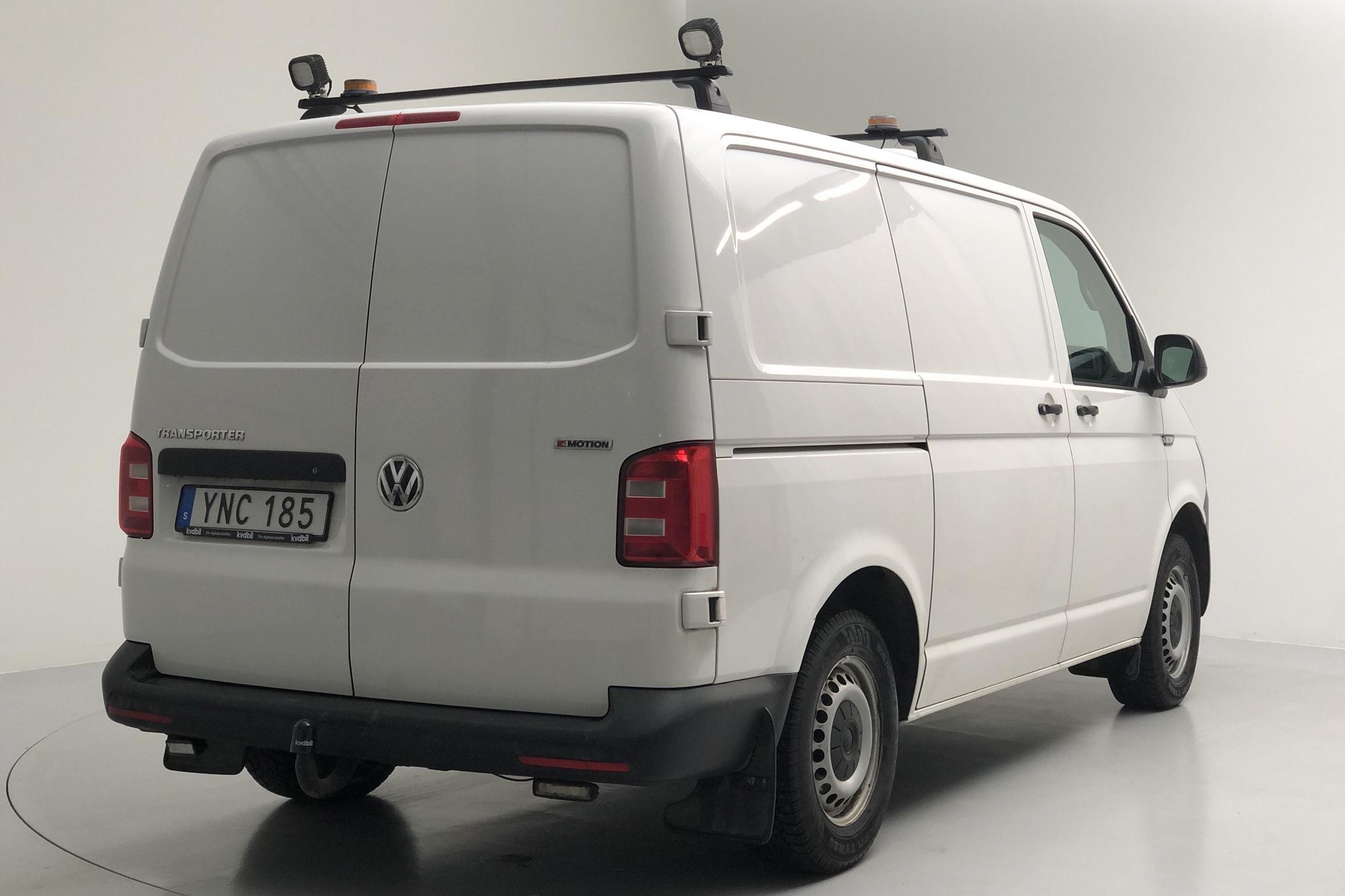 VW Transporter T6 2.0 TDI BMT Skåp 4MOTION (150hk) - 22 247 mil - Automat - vit - 2018