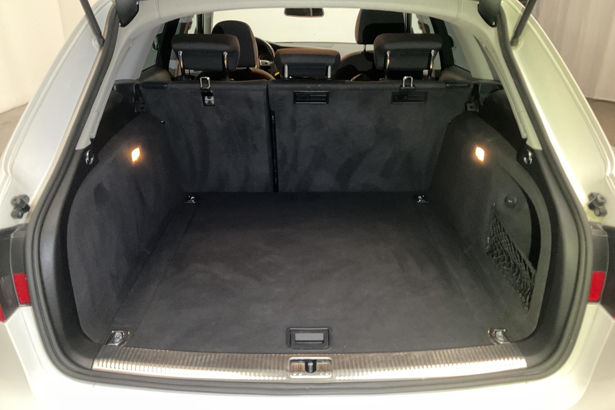 Audi A4 2.0 TDI clean diesel Avant (150hk) - 189 010 km - Manual - white - 2015