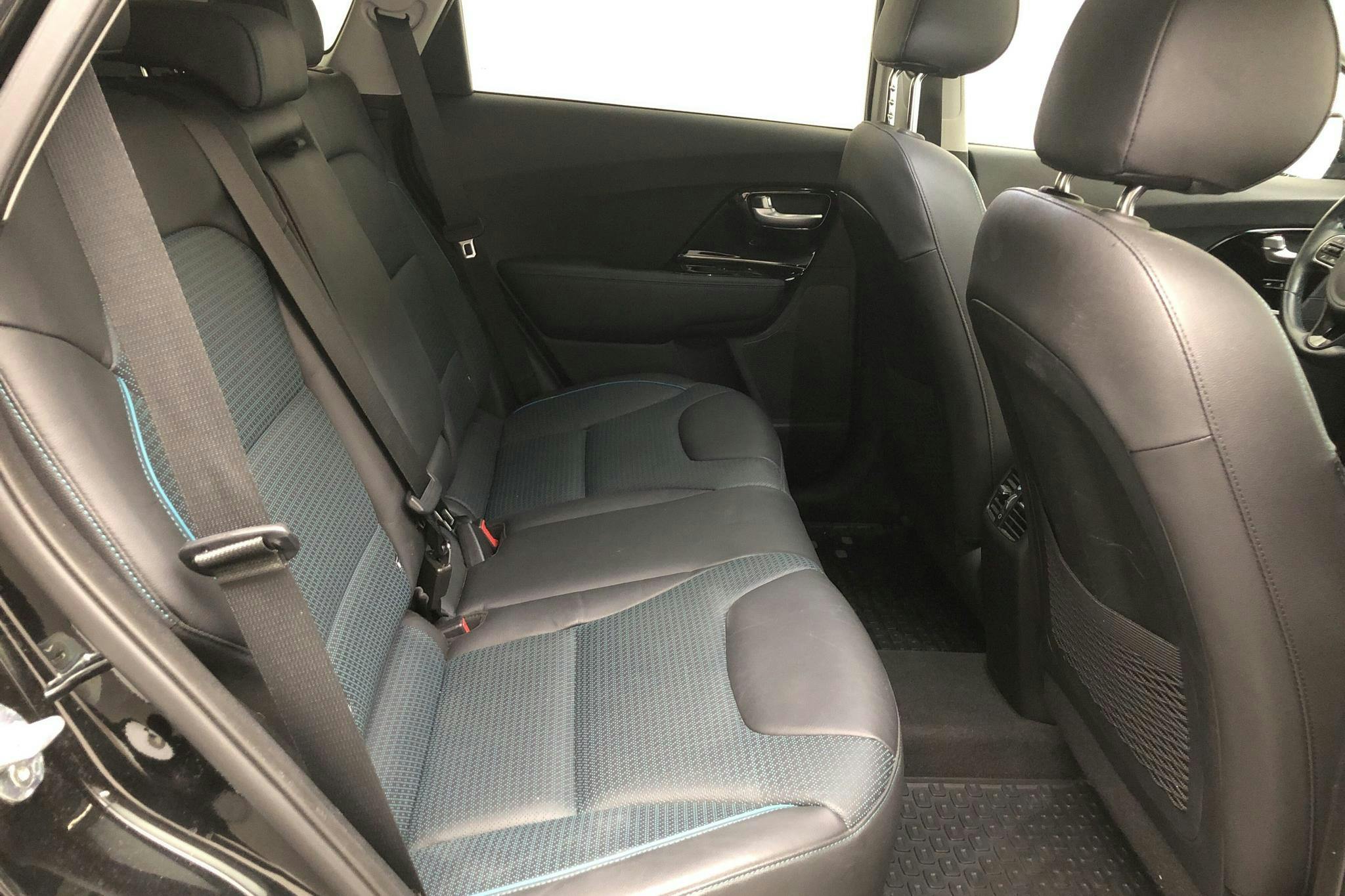 KIA Niro EV 64 kWh (204hk) - 123 310 km - Automatic - black - 2019