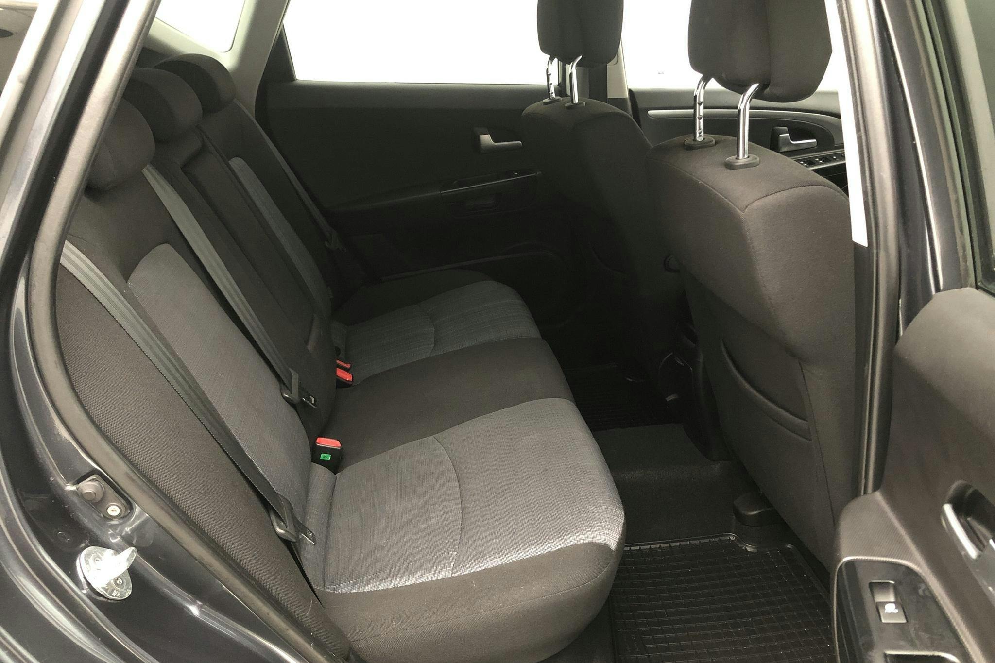 KIA Cee'd 1.6 CRDi SW (115hk) - 95 880 km - Manual - gray - 2010