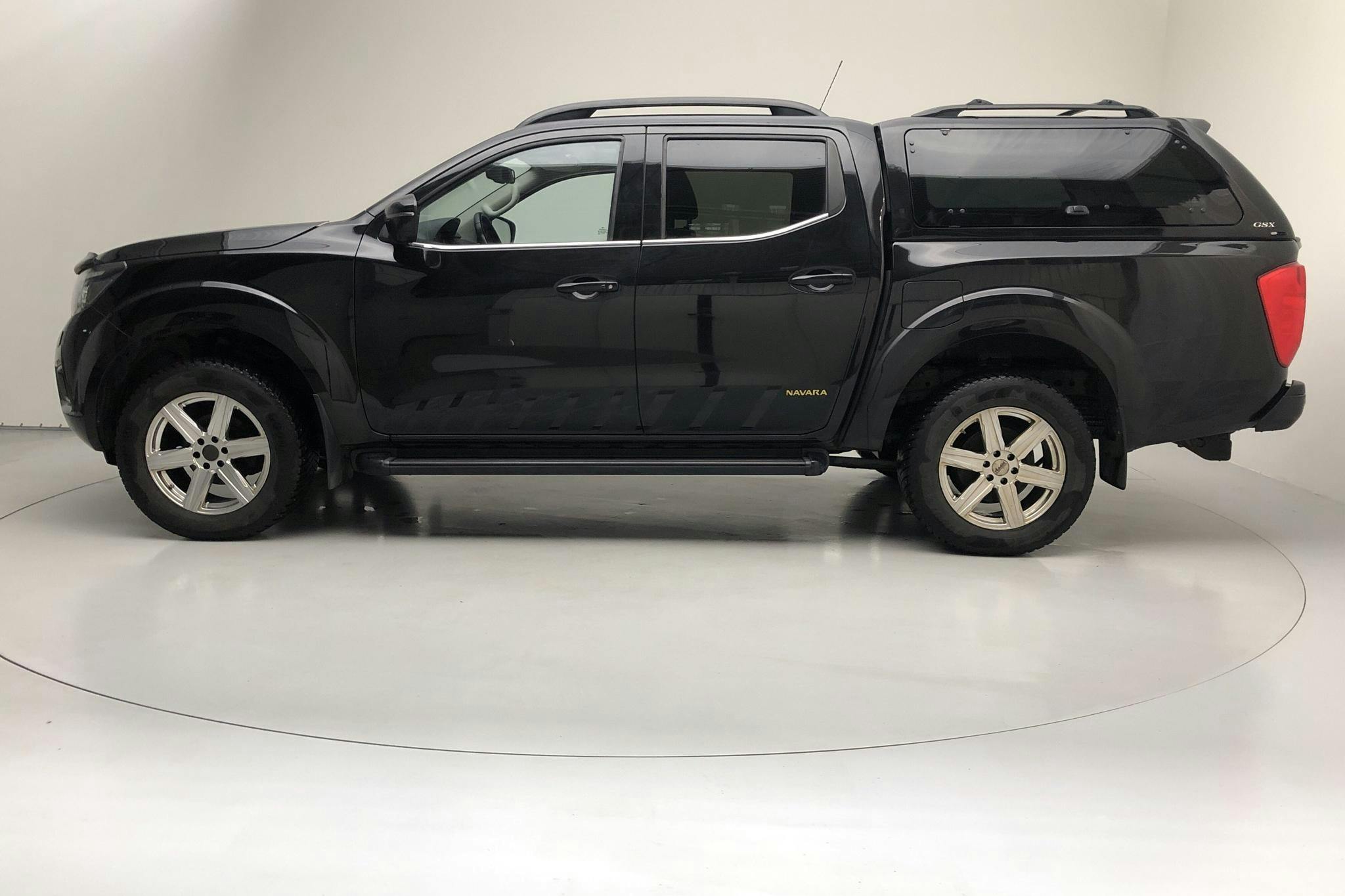 Nissan Navara 2.3 dCi 4x4 (190hk) - 19 011 mil - Automat - svart - 2019