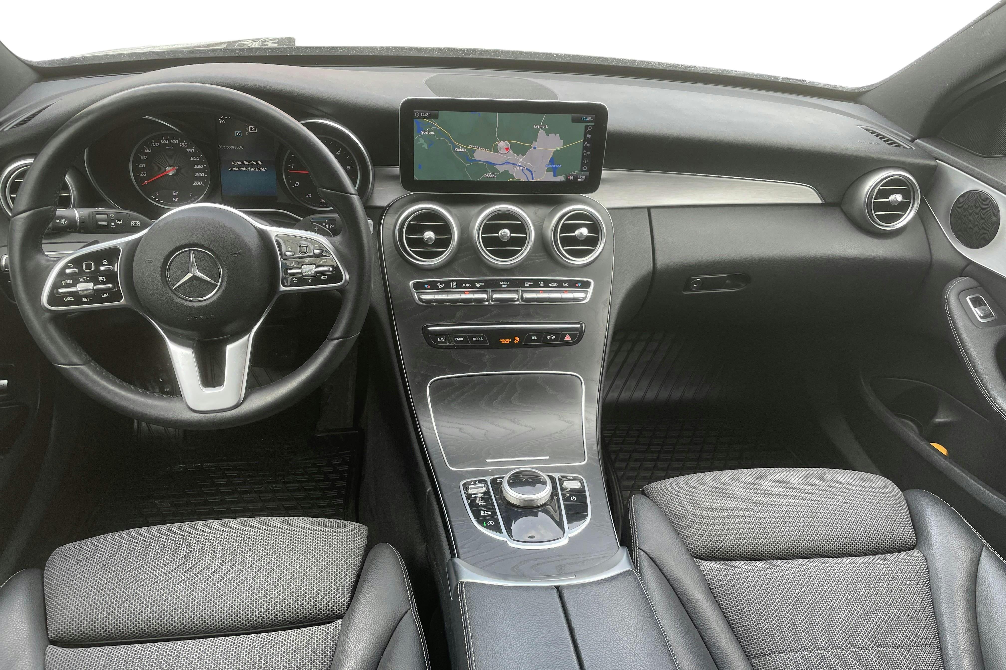 Mercedes C 220 d 4MATIC Kombi S205 (194hk) - 165 400 km - Automatic - black - 2019