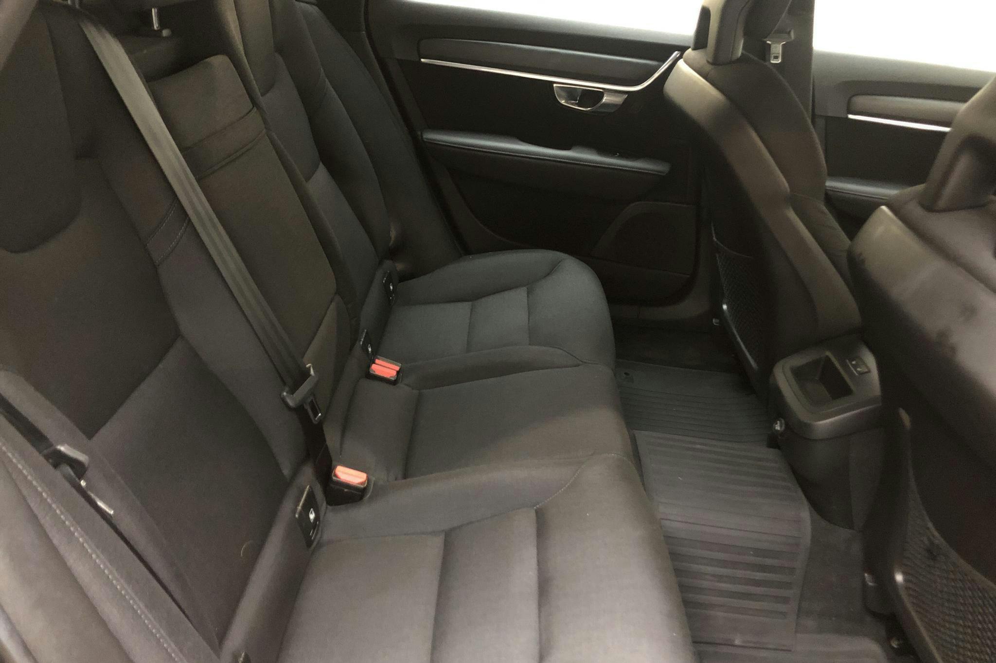 Volvo V90 D3 (150hk) - 14 322 mil - Automat - svart - 2018