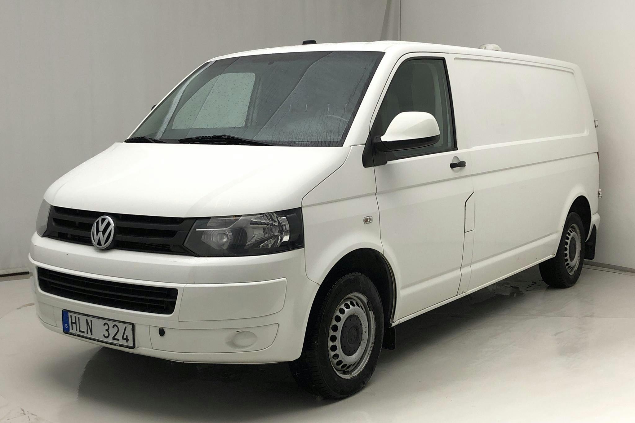 VW Transporter T5 2.0 TDI 4MOTION (140hk) - 193 550 km - Manual - white - 2013