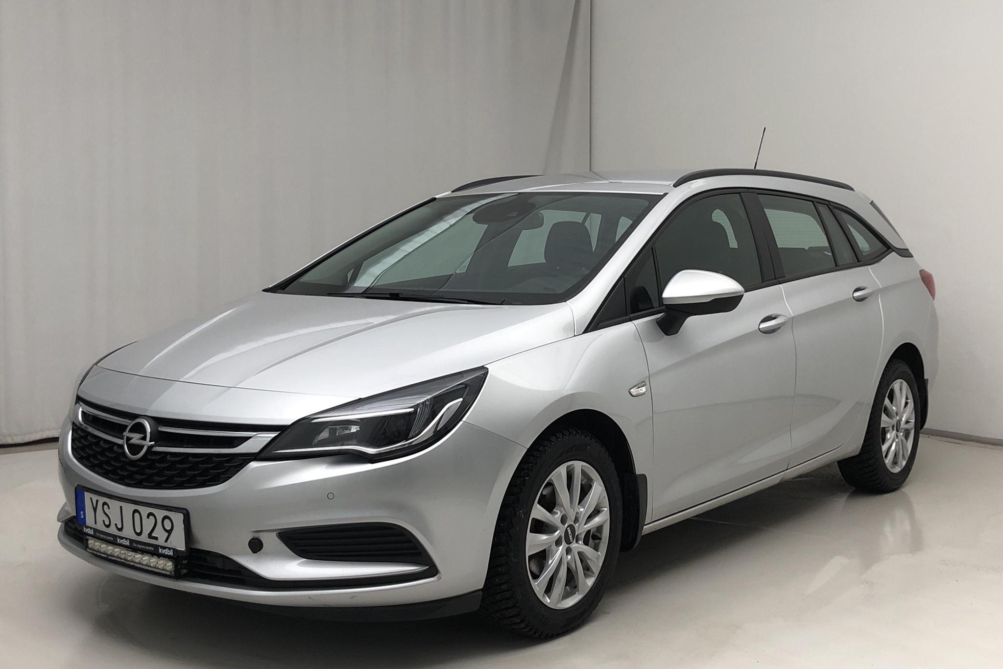 Opel Astra 1.6 CDTI ecoFLEX SportsTourer (110hk) - 59 660 km - Manual - gray - 2018