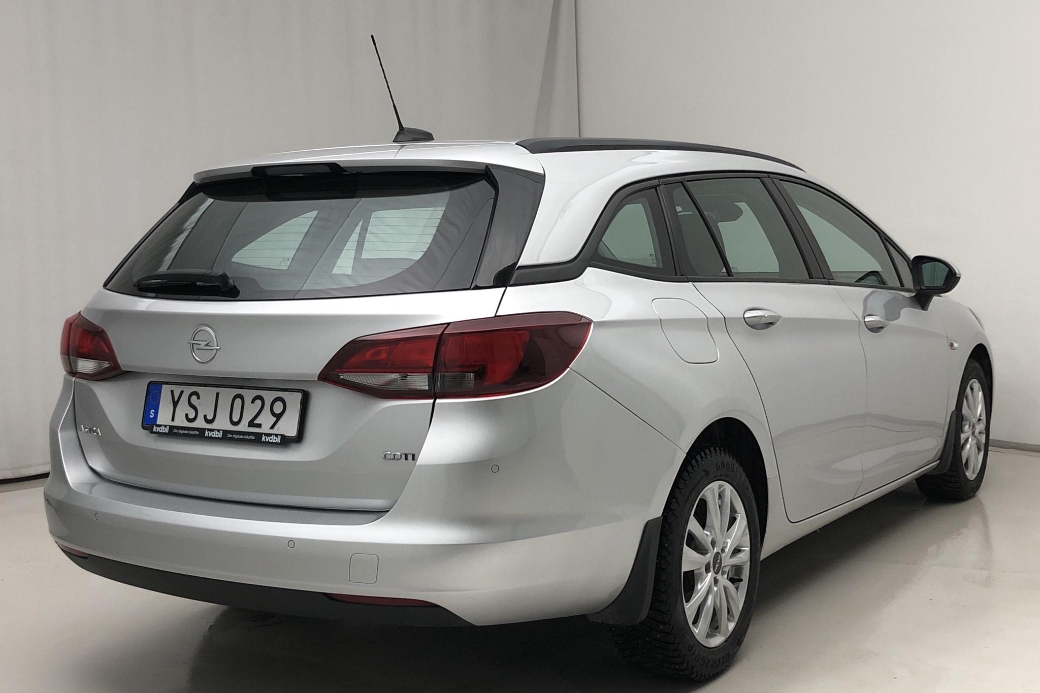 Opel Astra 1.6 CDTI ecoFLEX SportsTourer (110hk) - 59 660 km - Manual - gray - 2018