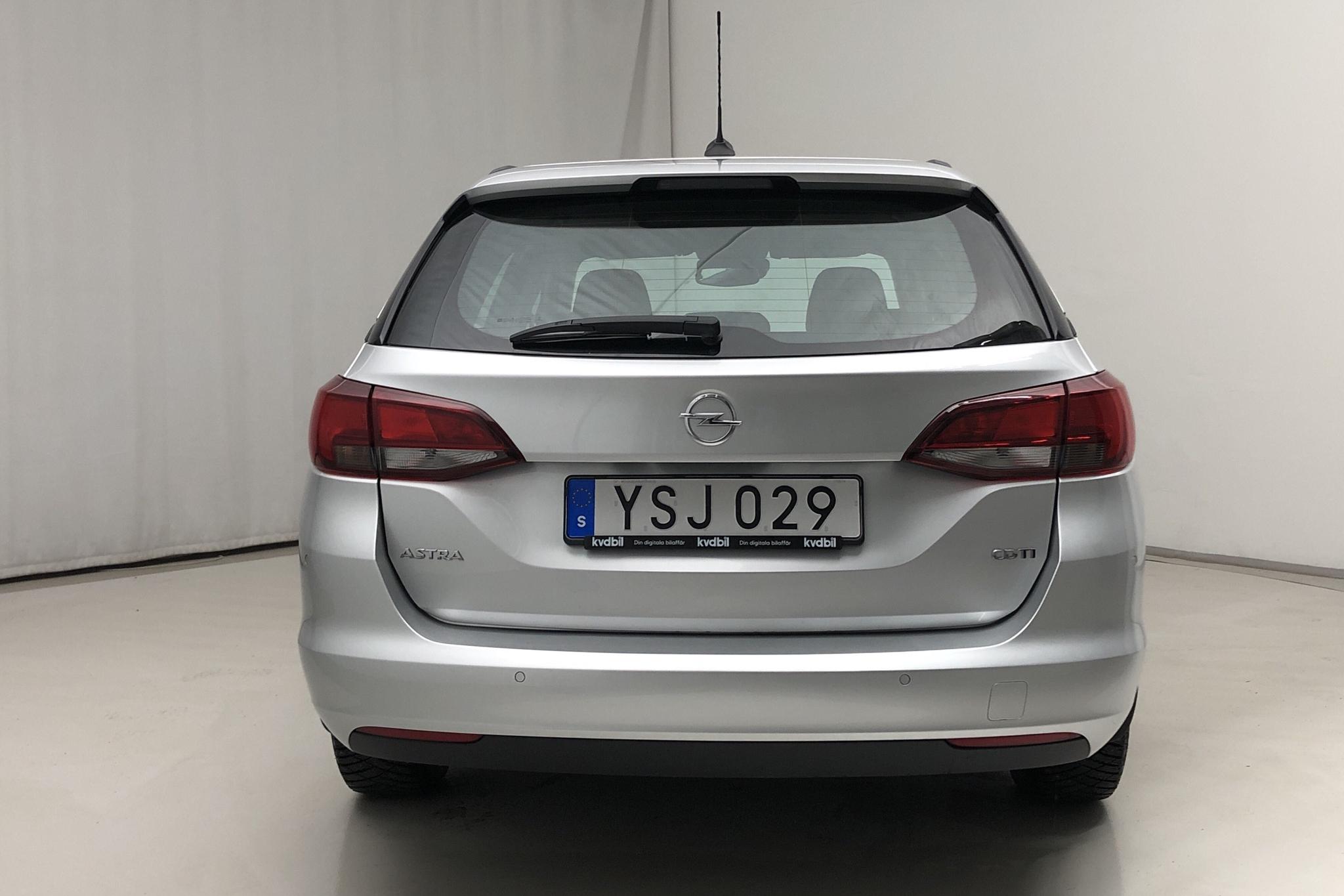 Opel Astra 1.6 CDTI ecoFLEX SportsTourer (110hk) - 5 966 mil - Manuell - grå - 2018