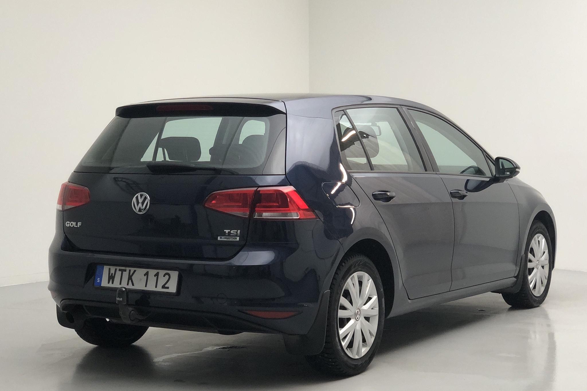 VW Golf VII 1.2 TSI 5dr (110hk) - 12 329 mil - Manuell - Dark Blue - 2016
