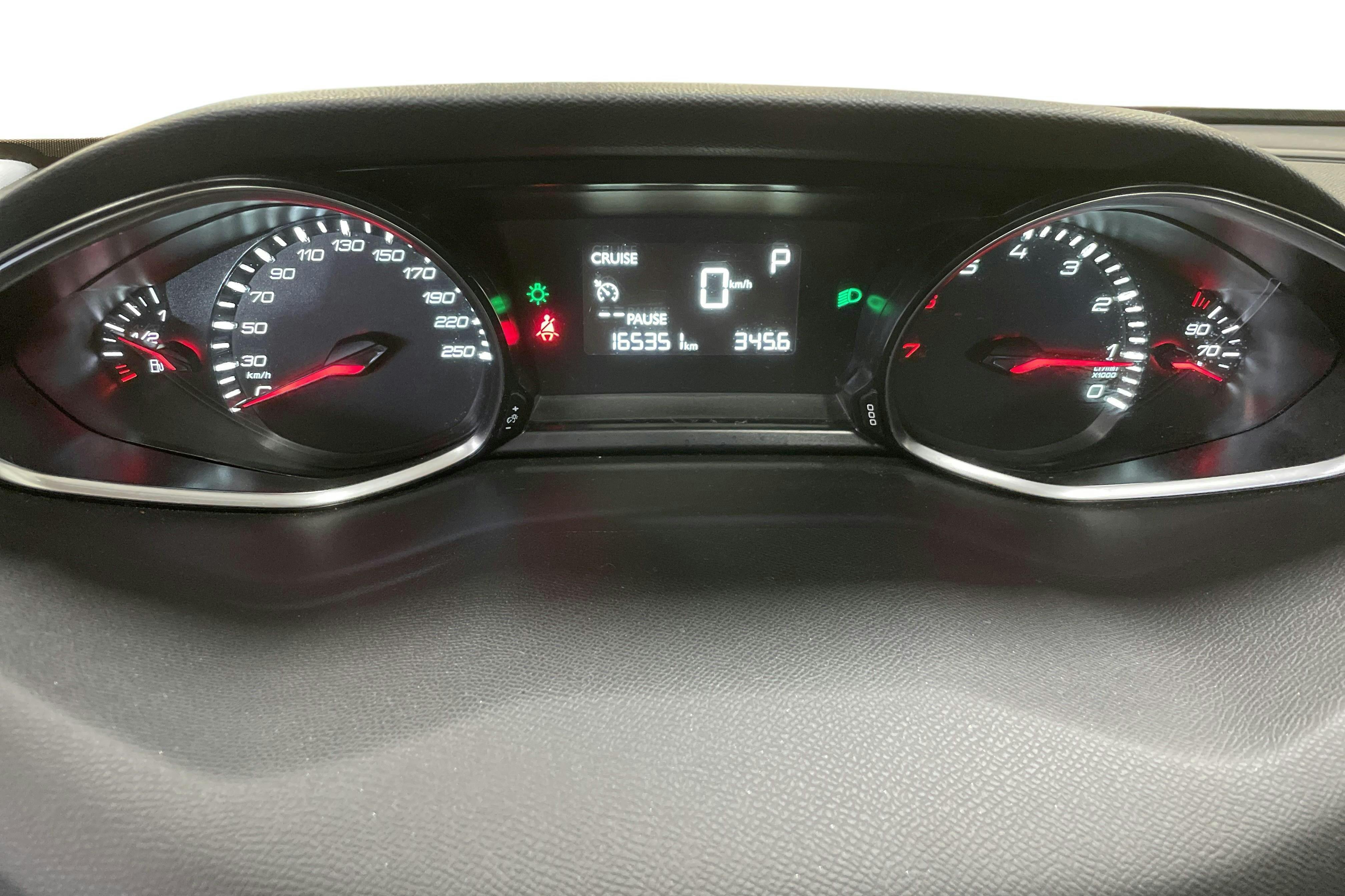 Peugeot 308 SW PureTech (130hk) - 165 360 km - Automatic - Dark Red - 2015