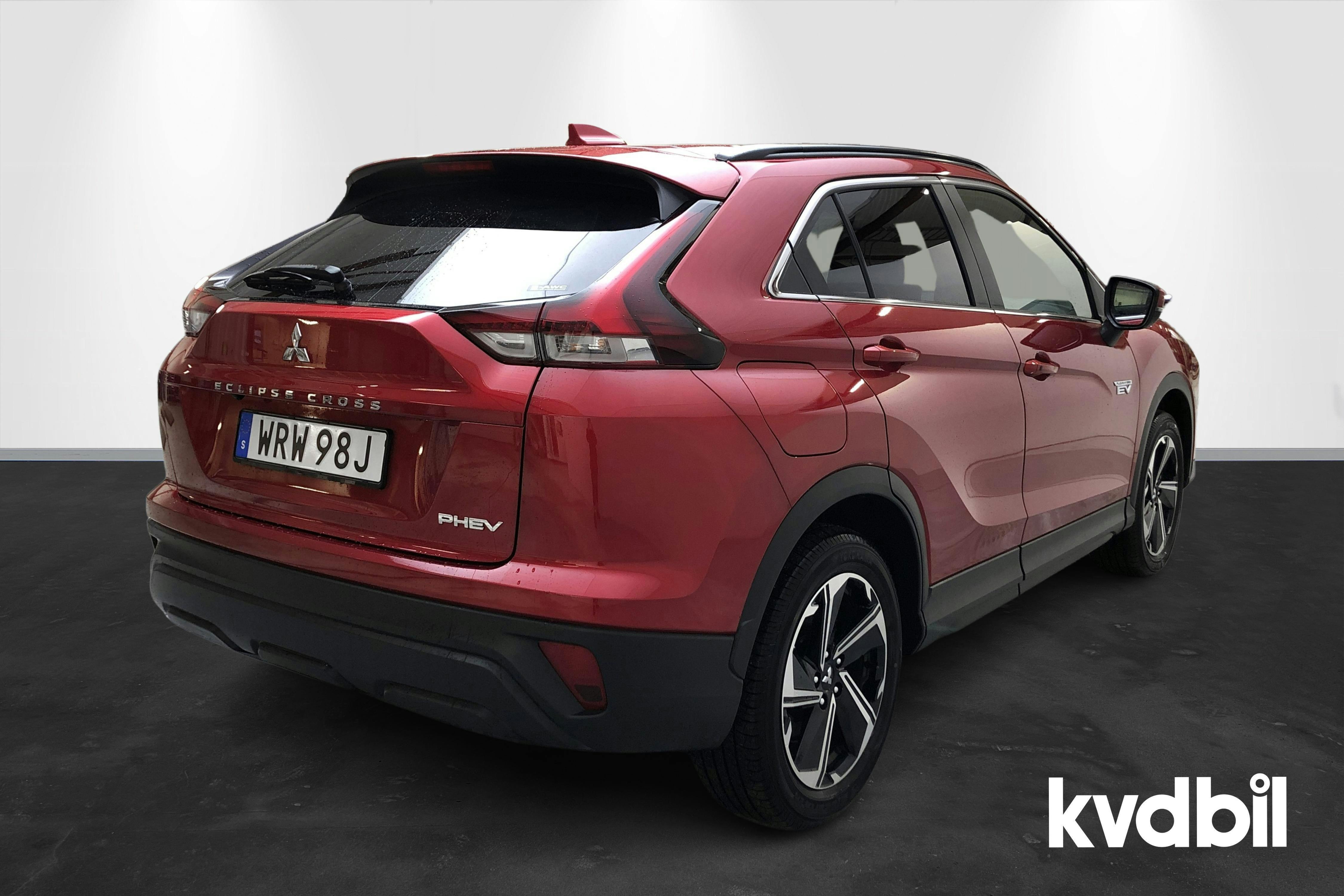 Mitsubishi Eclipse Cross 2.4 PHEV 4WD (185hk) - 2 928 mil - Automat - röd - 2021