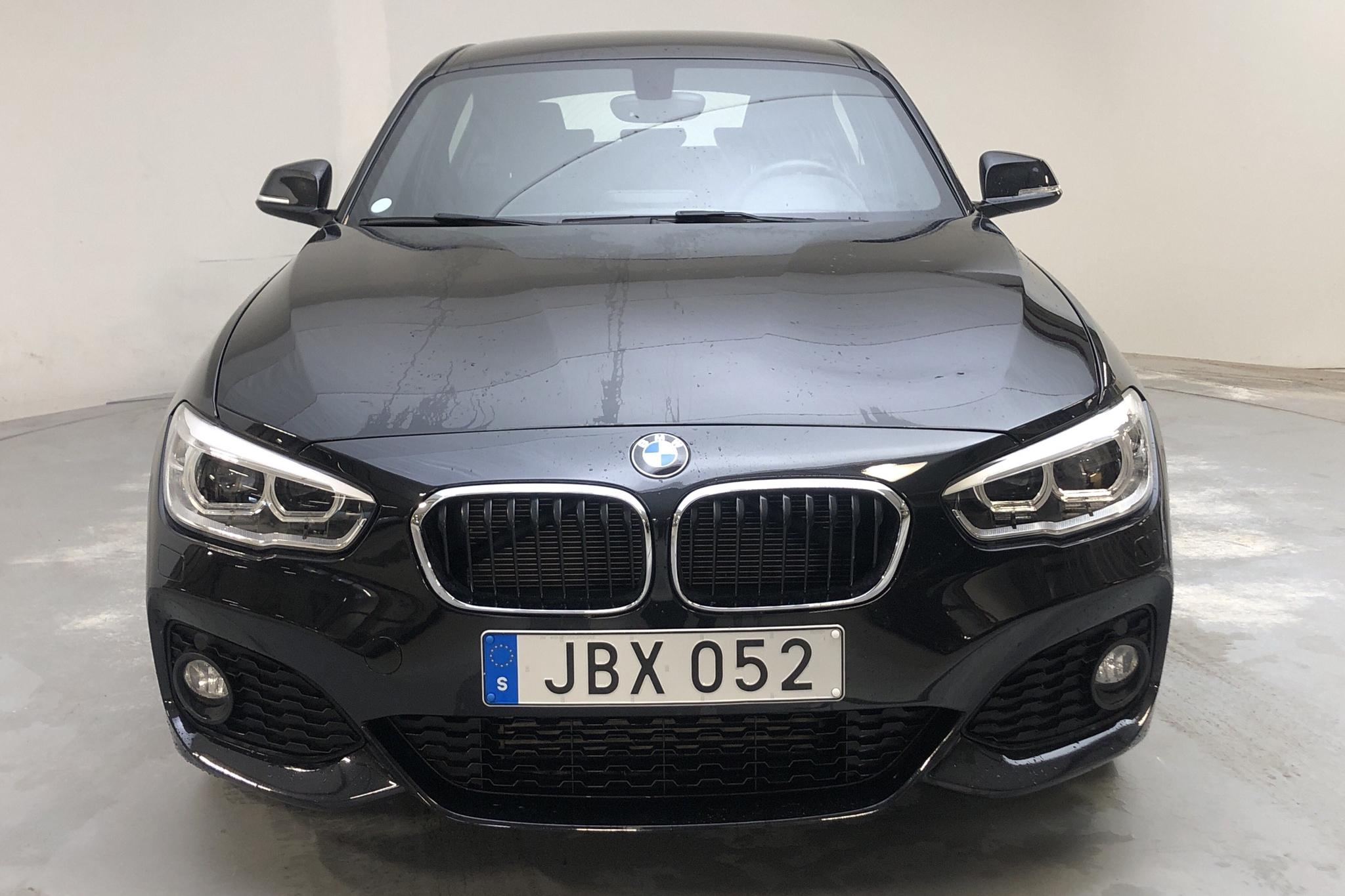 BMW 118i 5dr, F20 (136hk) - 44 730 km - Manual - black - 2016
