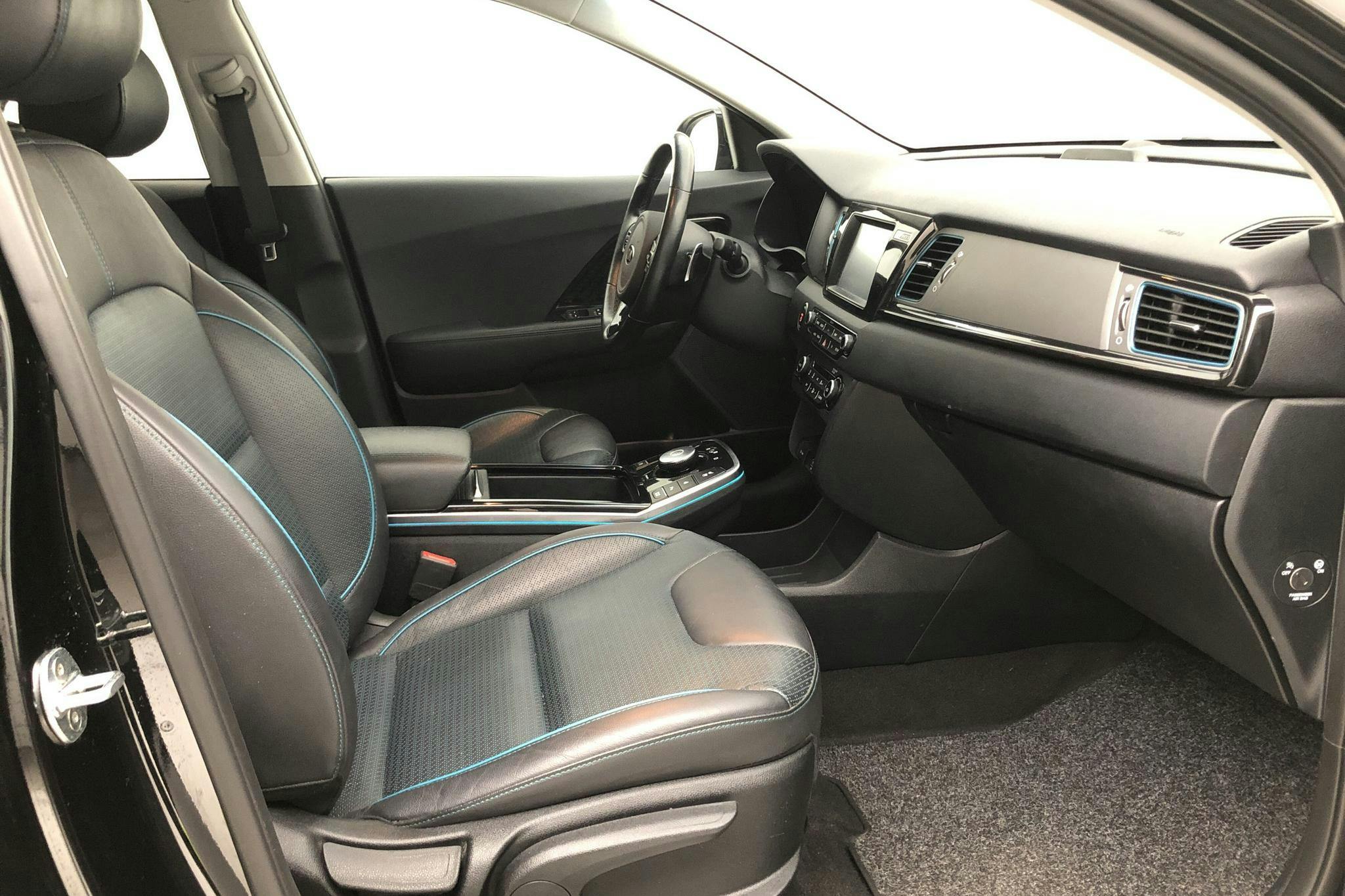 KIA Niro EV 64 kWh (204hk) - 63 290 km - Automatic - black - 2019