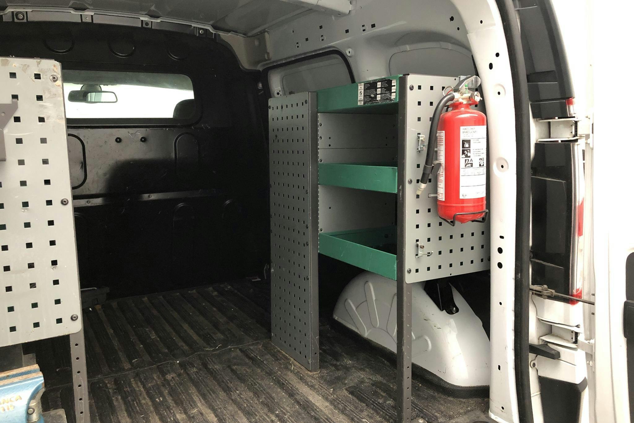 Renault Kangoo 1.5 dCi Skåp (75hk) - 4 562 mil - Manuell - vit - 2017