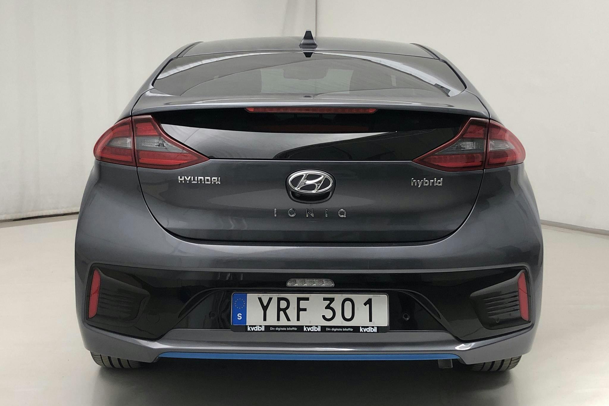 Hyundai IONIQ Hybrid (141hk) - 1 792 mil - Automat - grå - 2019