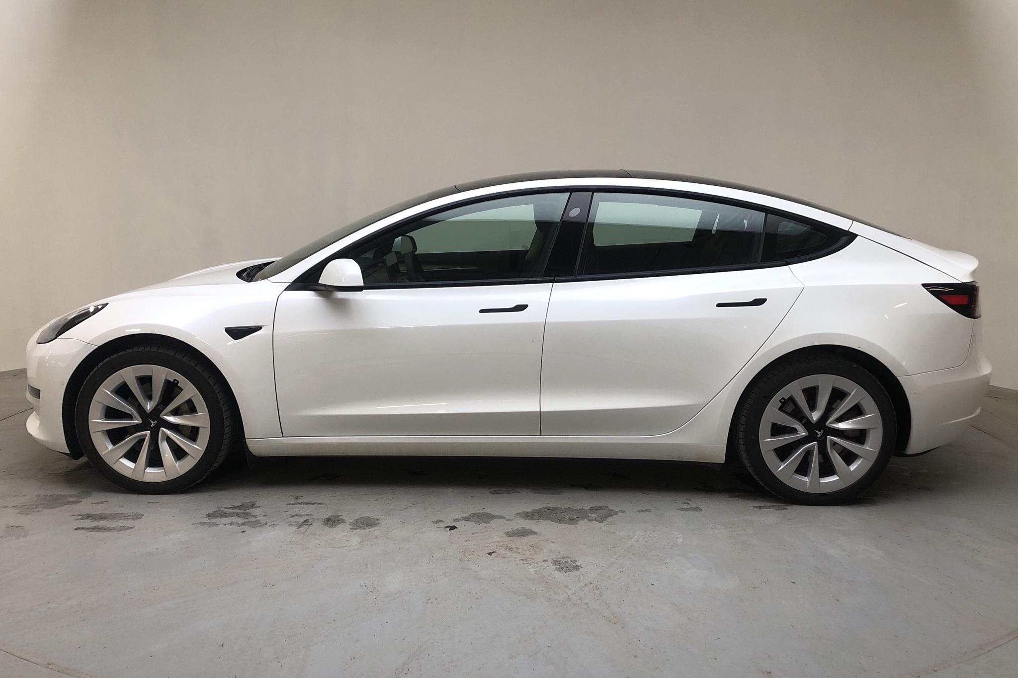 Tesla Model 3 Long Range Dual Motor AWD - 11 120 mil - Automat - vit - 2021