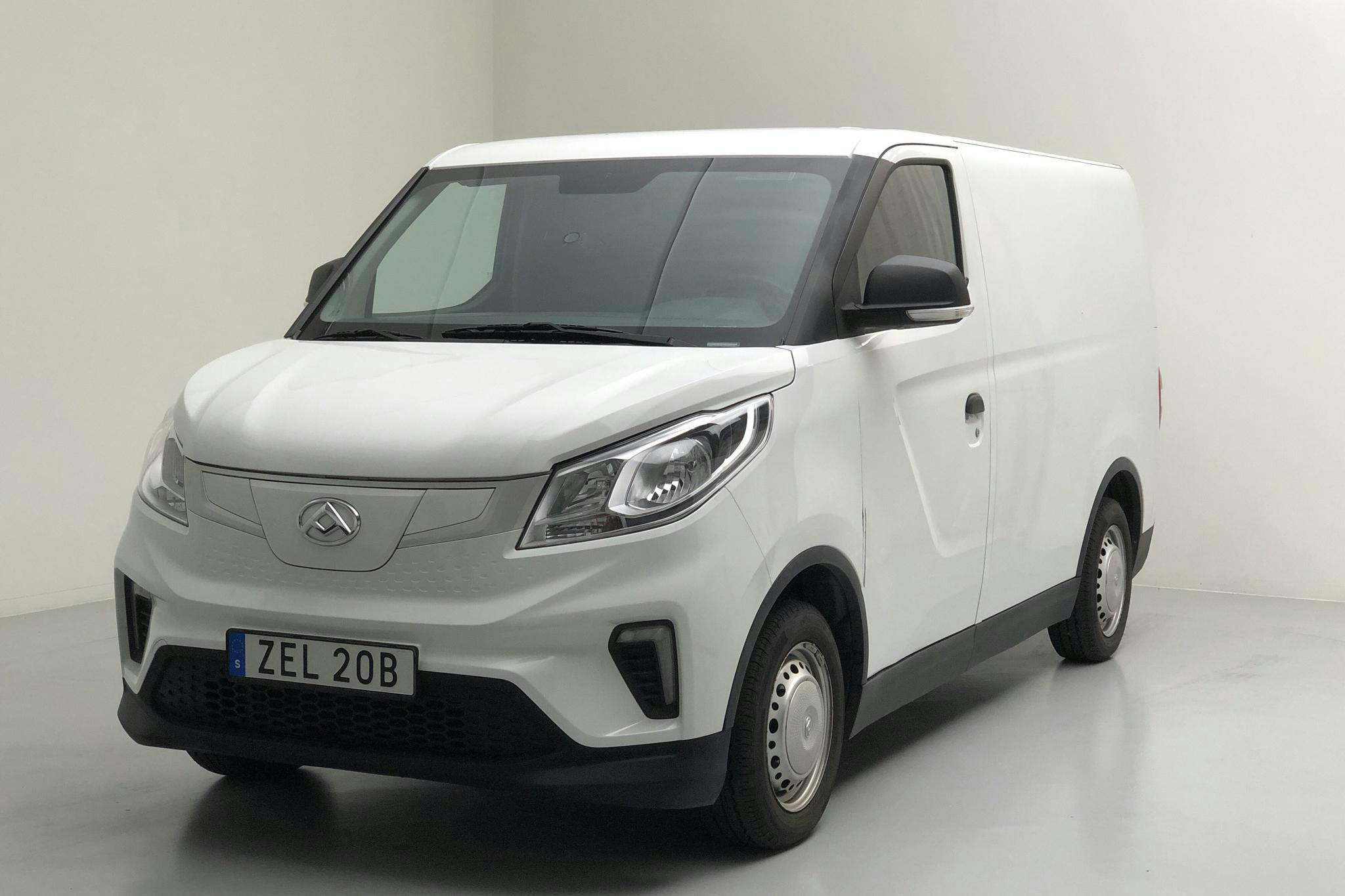 Maxus e-Deliver 3 52.5 kWh (122hk) - 21 620 km - Automatic - white - 2020