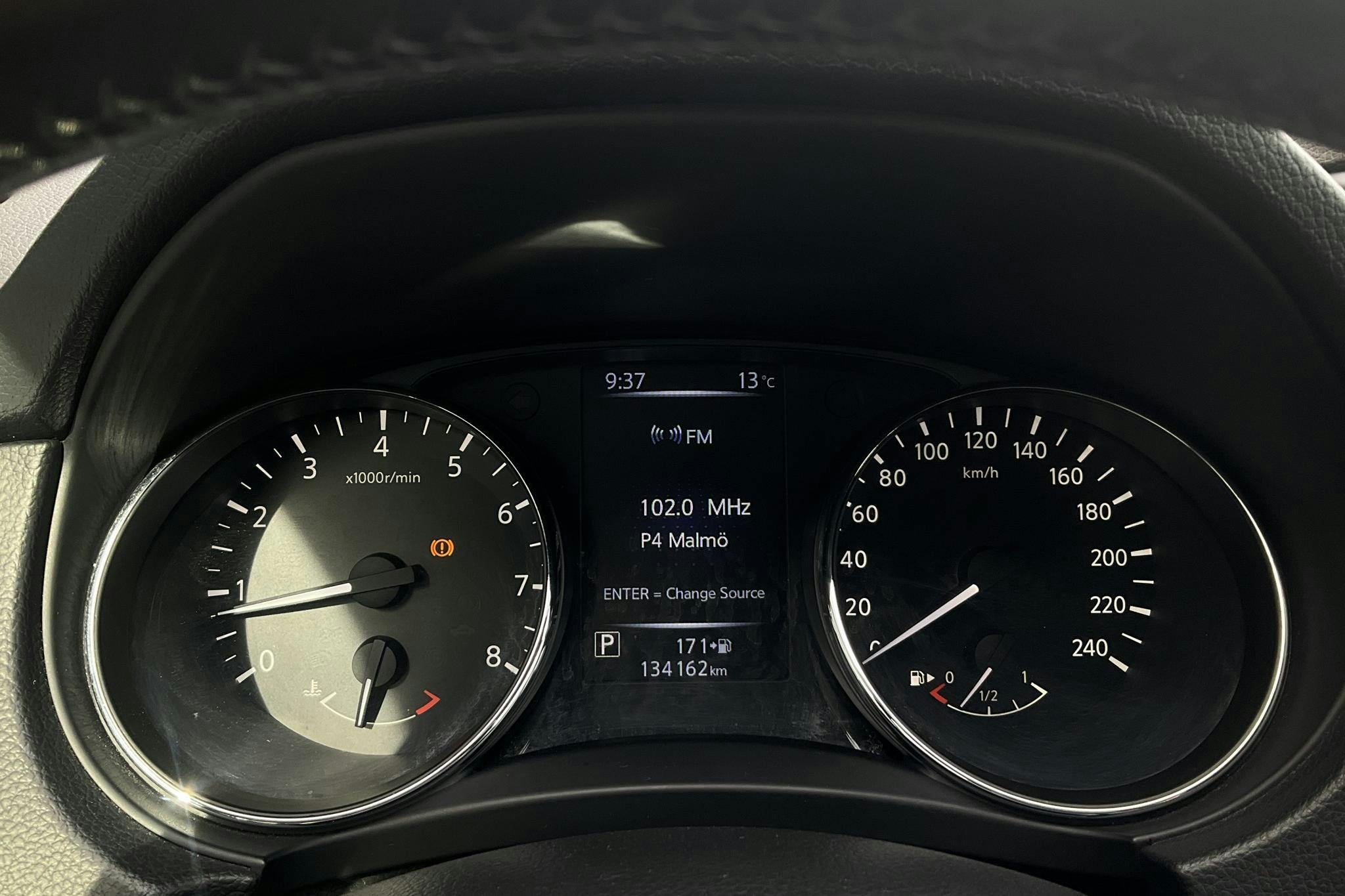 Nissan Qashqai 1.2 (115hk) - 13 416 mil - Automat - vit - 2015