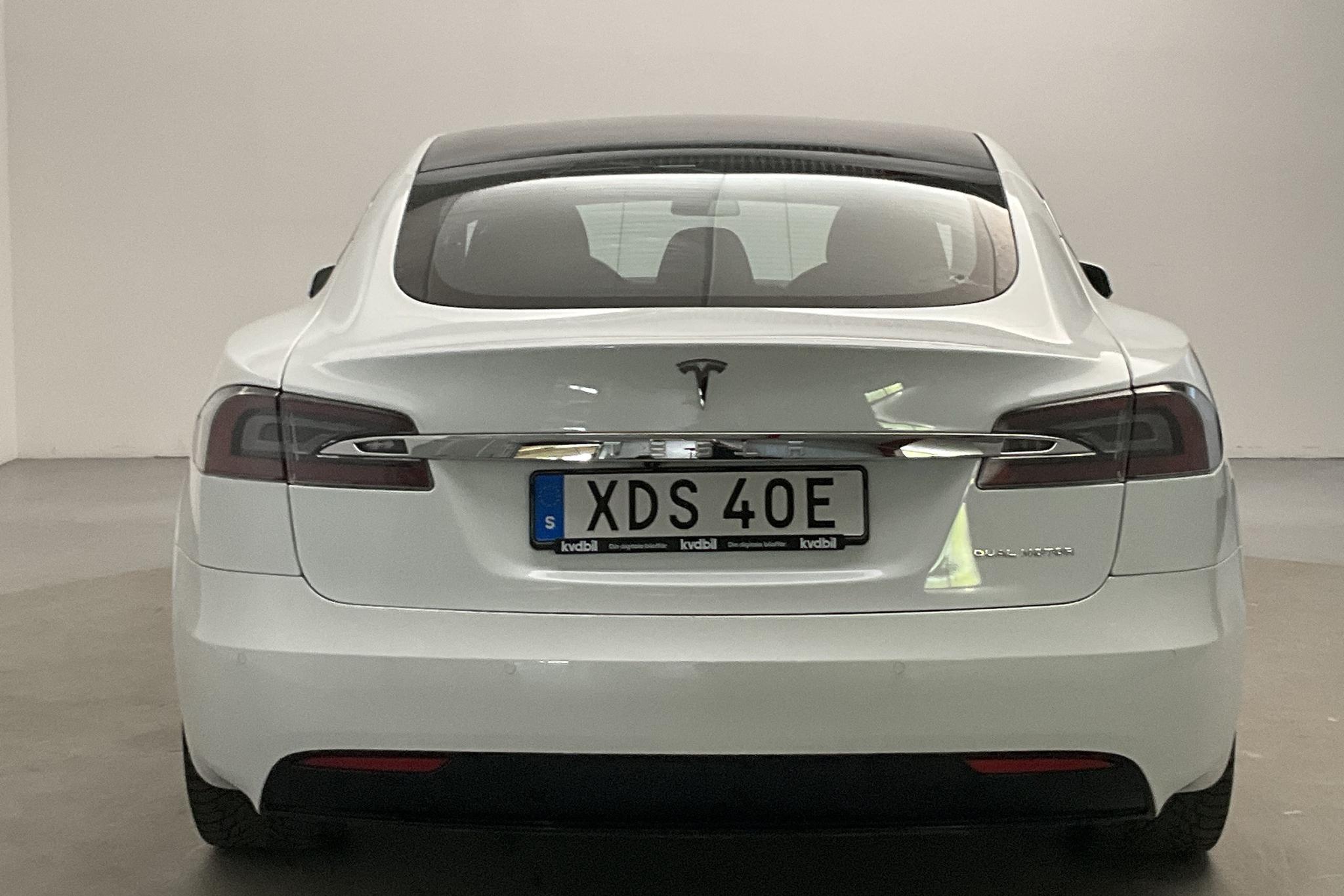 Tesla Model S Long Range AWD - 61 730 km - Automatic - white - 2020