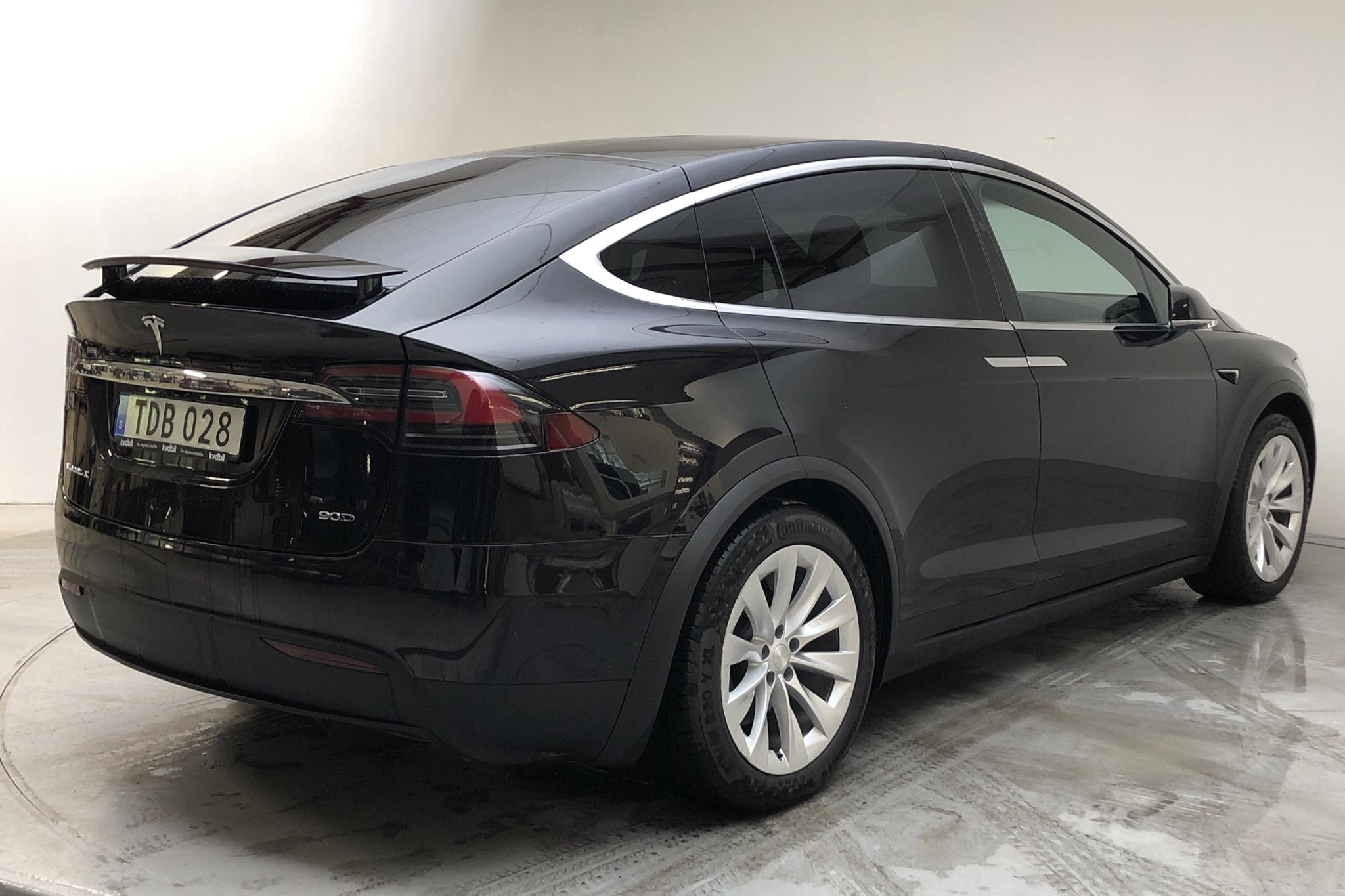 Tesla Model X 90D - 6 652 mil - Automat - svart - 2017