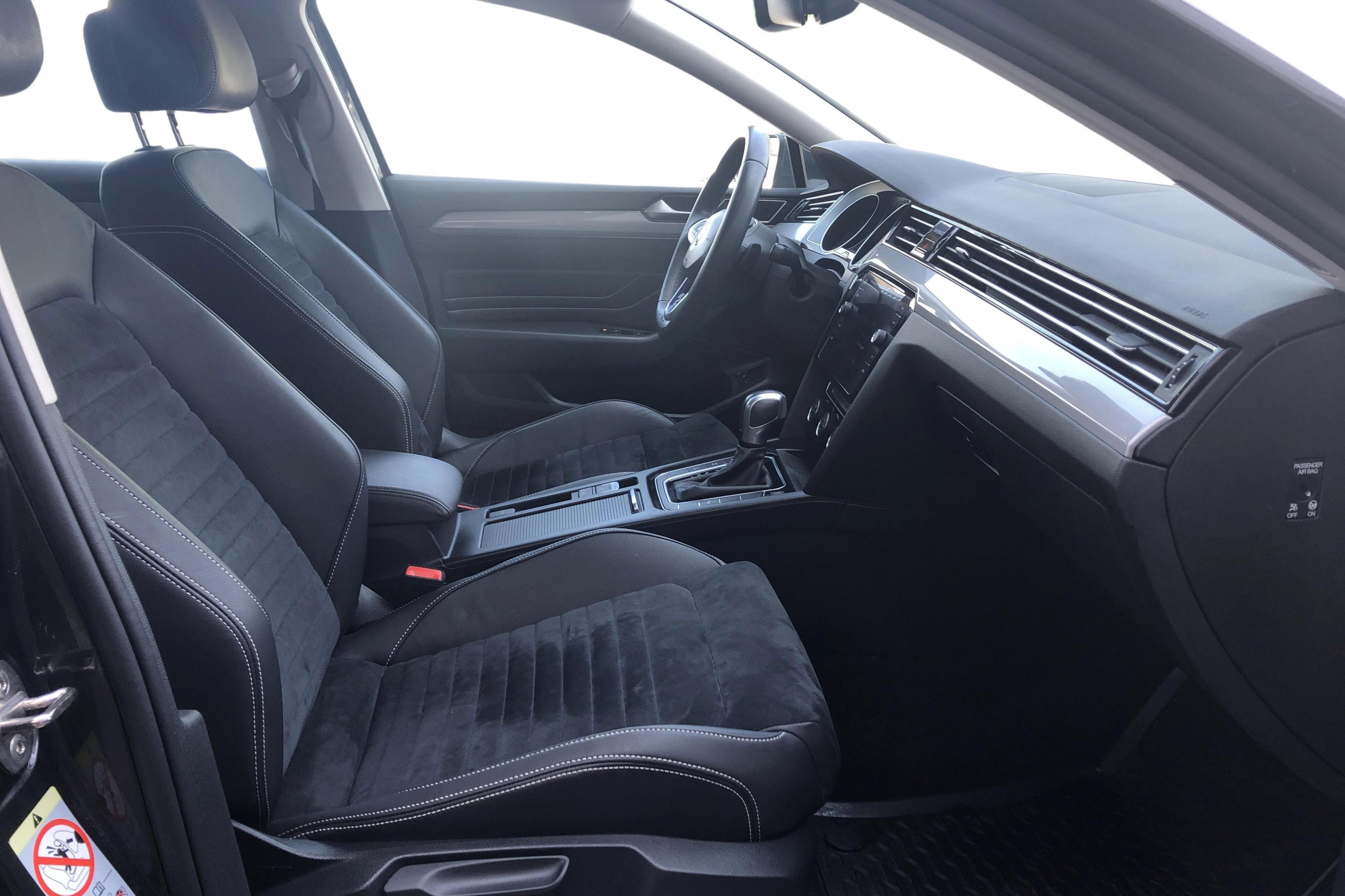 VW Passat 1.4 GTE Sportscombi (218hk) - 7 153 mil - Automat - Dark Grey - 2020