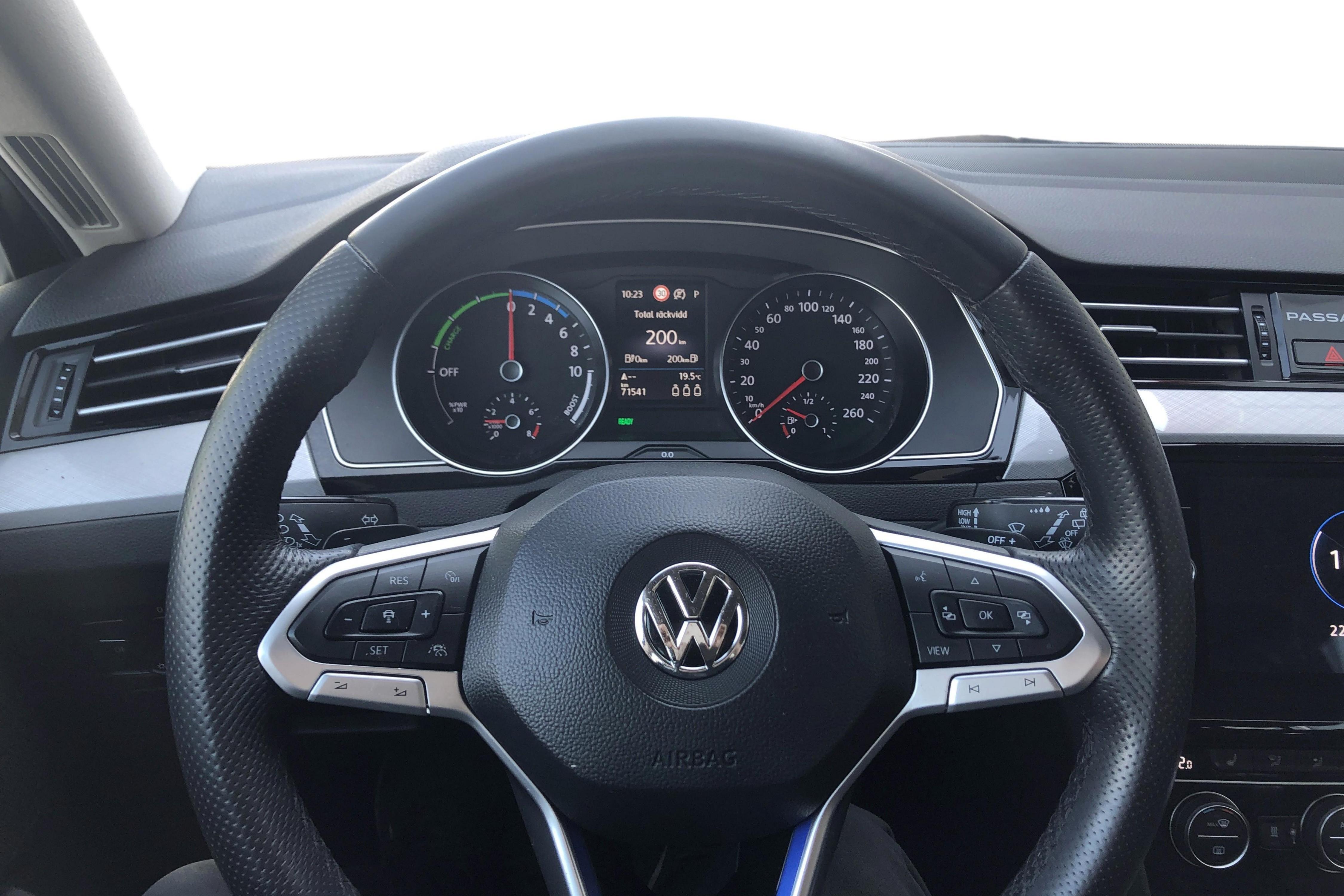 VW Passat 1.4 GTE Sportscombi (218hk) - 71 530 km - Automatic - Dark Grey - 2020