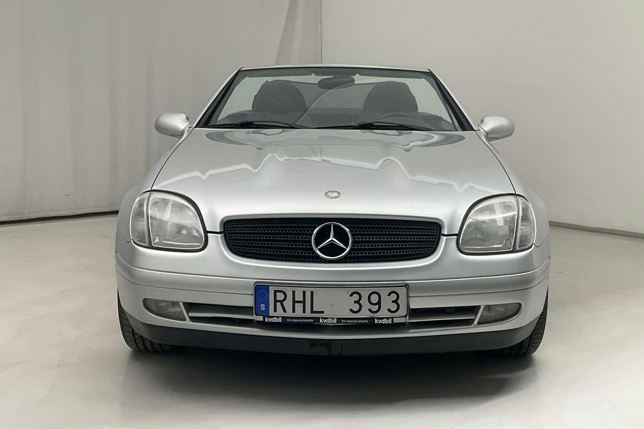 Mercedes SLK 230 Kompressor R170 (193hk) - 12 101 mil - Automat - Light Grey - 2000