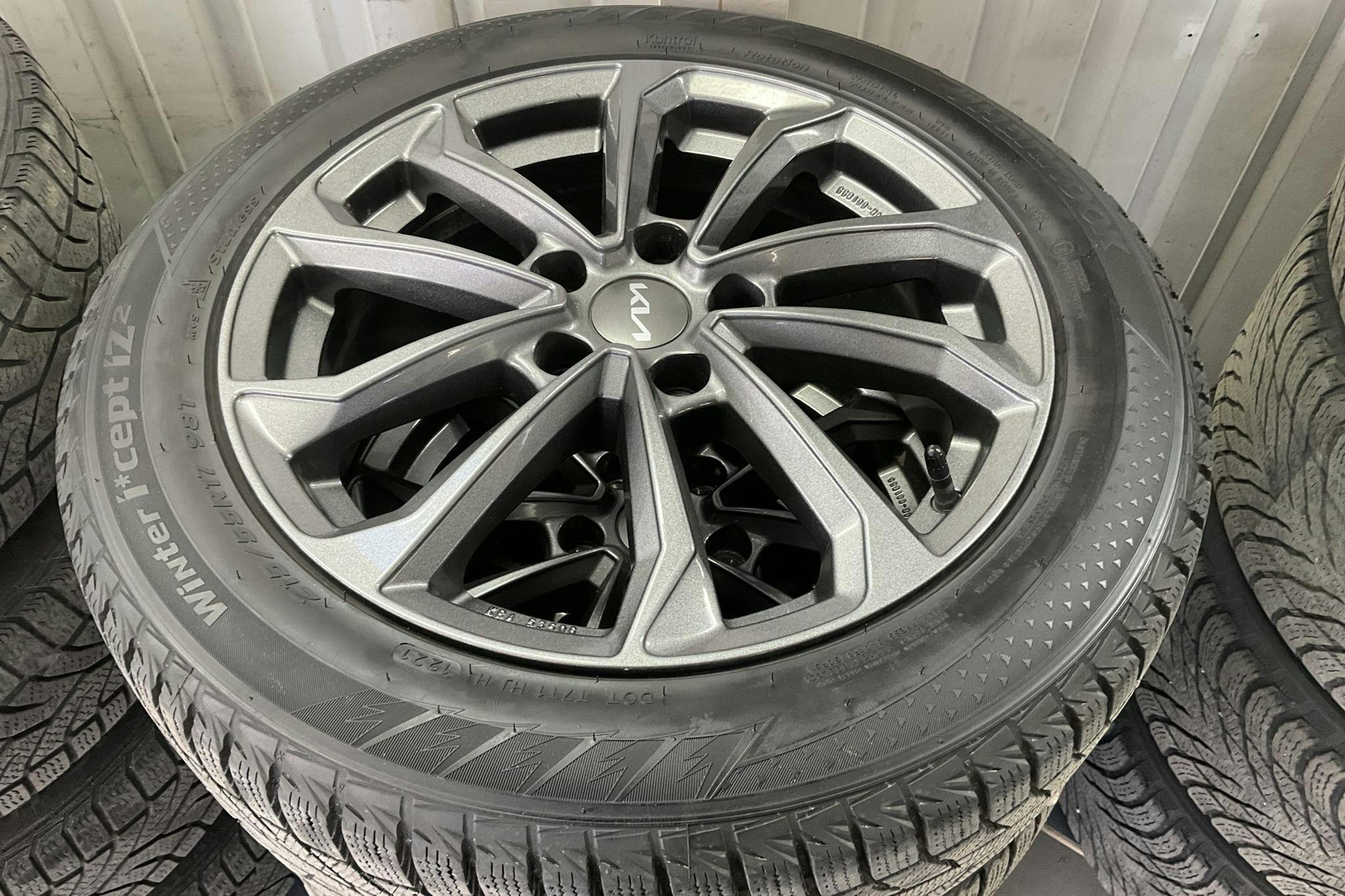 KIA e-Soul Long Range 64 kWh (204hk) - 2 779 mil - Automat - grå - 2021