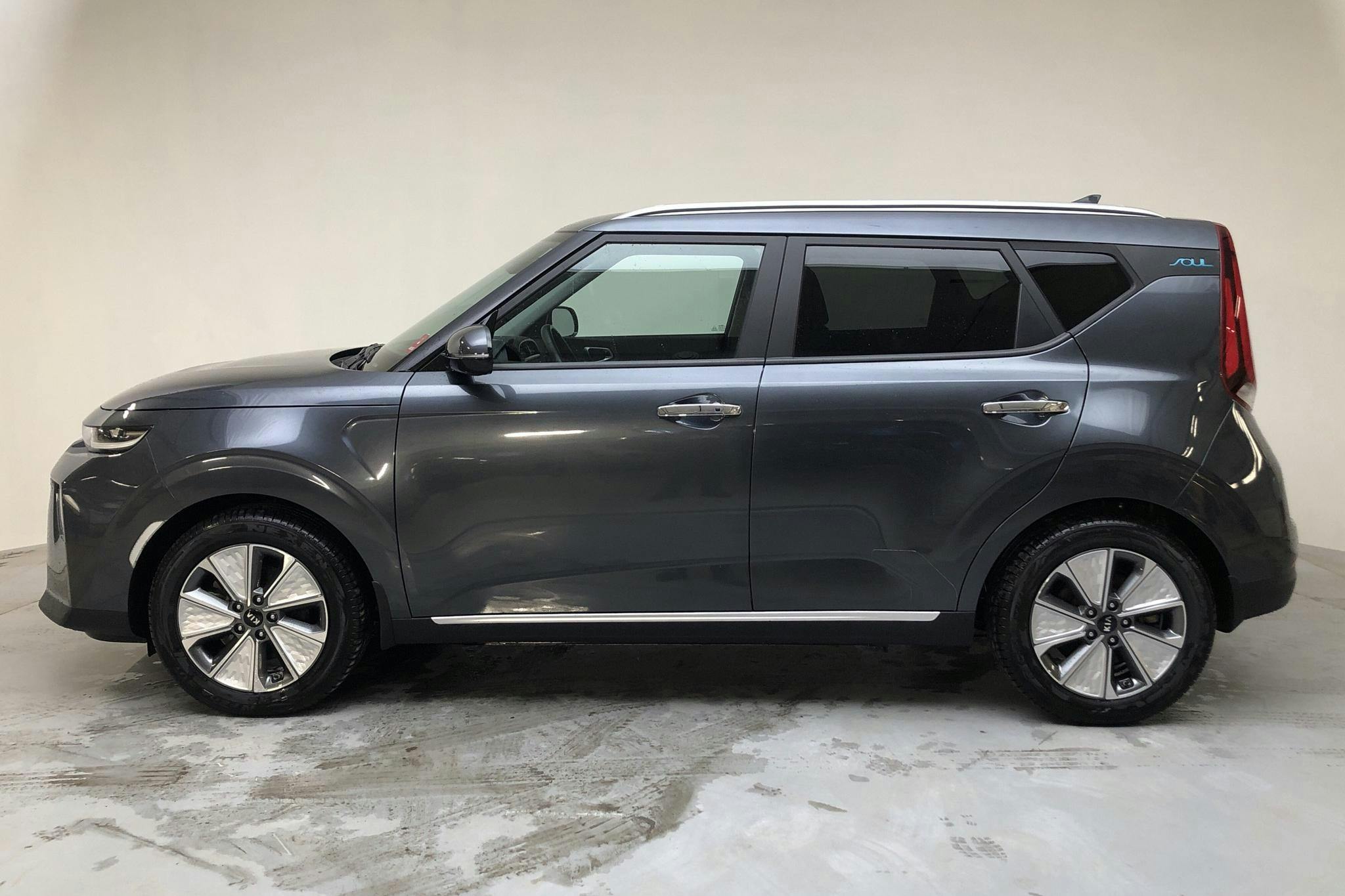 KIA e-Soul Long Range 64 kWh (204hk) - 2 779 mil - Automat - grå - 2021