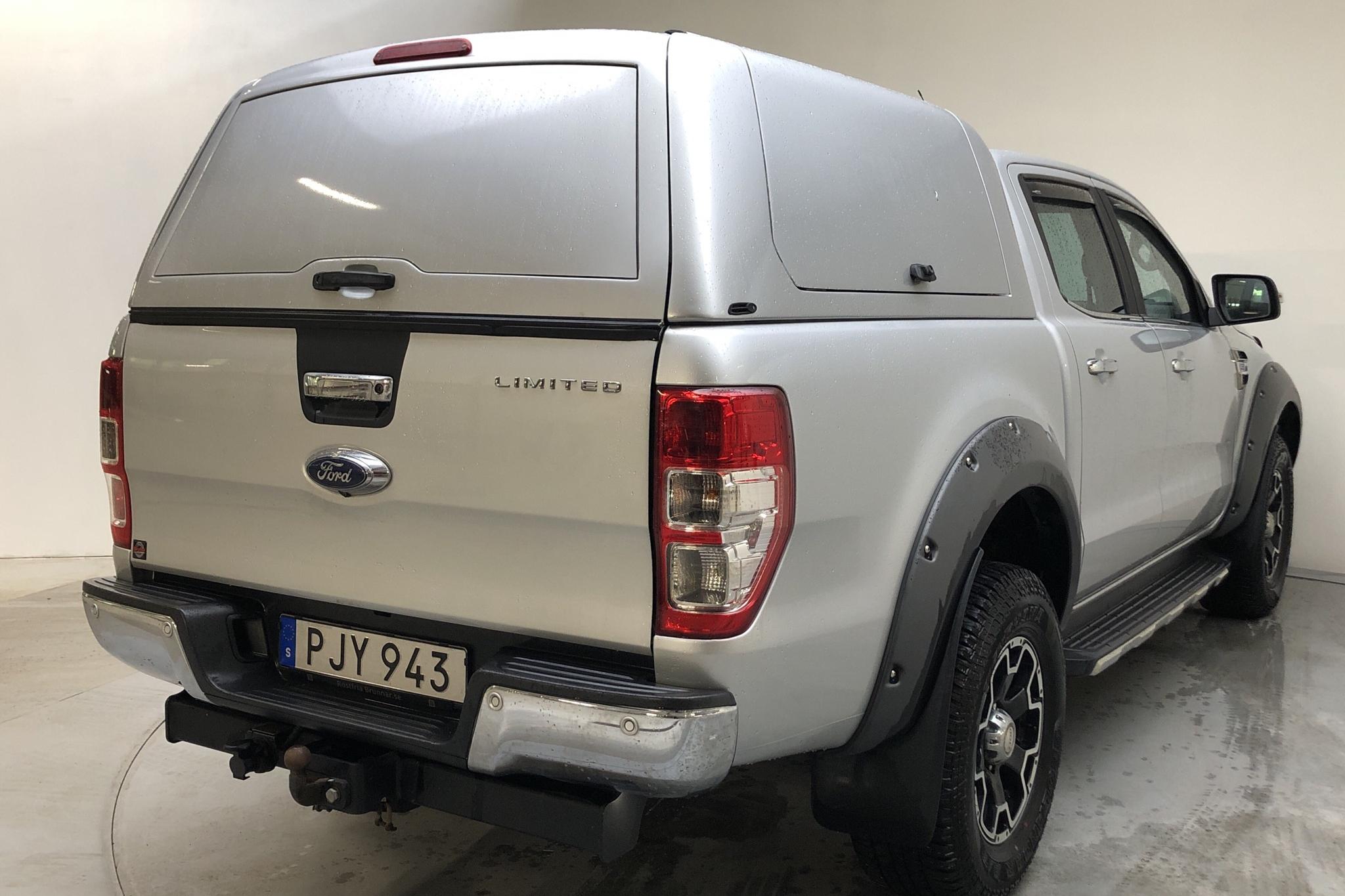 Ford Ranger 3.2 TDCi 4WD (200hk) - 135 490 km - Automatic - gray - 2017