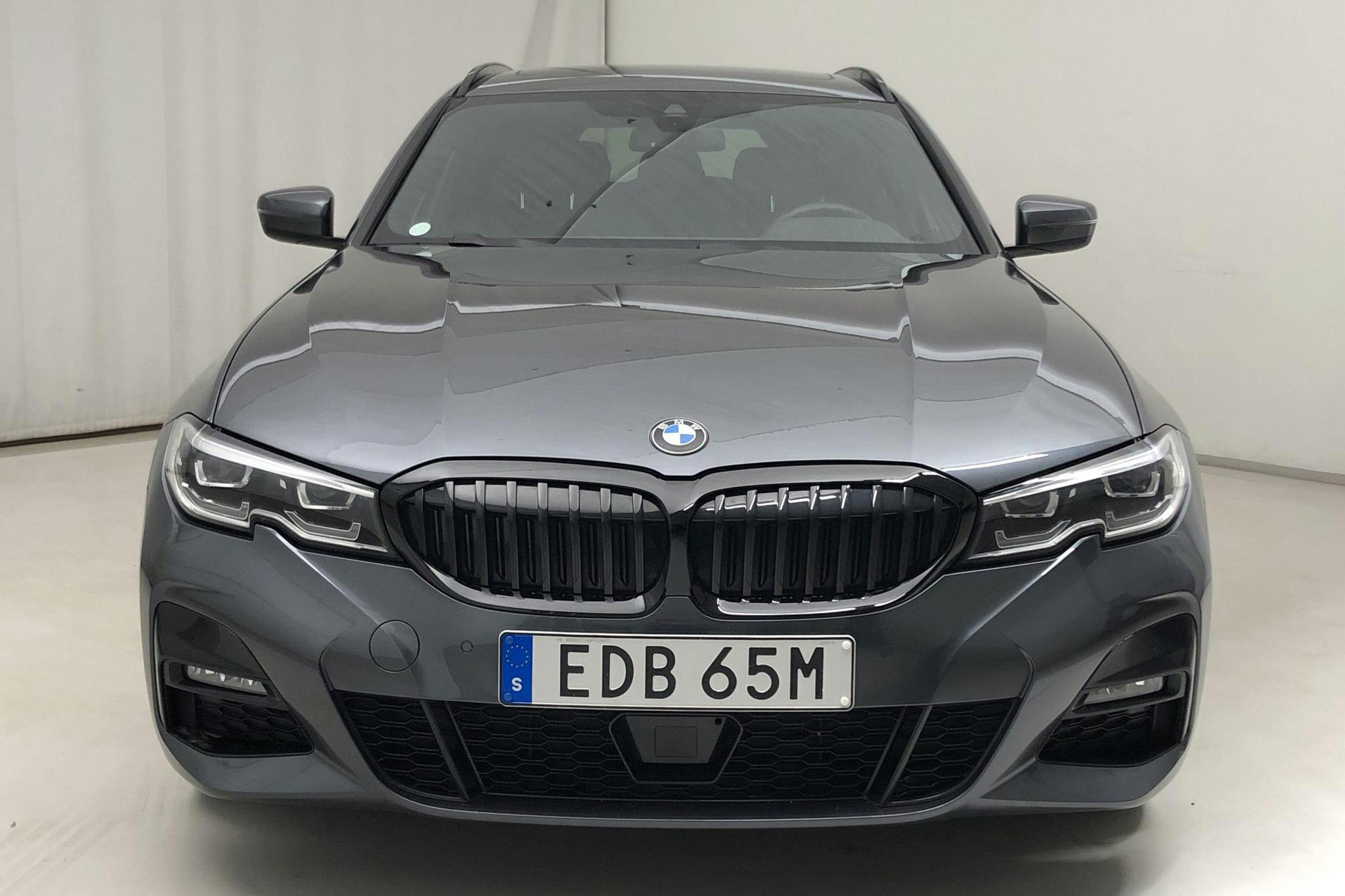 BMW 330e xDrive Touring, G21 (292hk) - 62 980 km - Automatic - gray - 2021