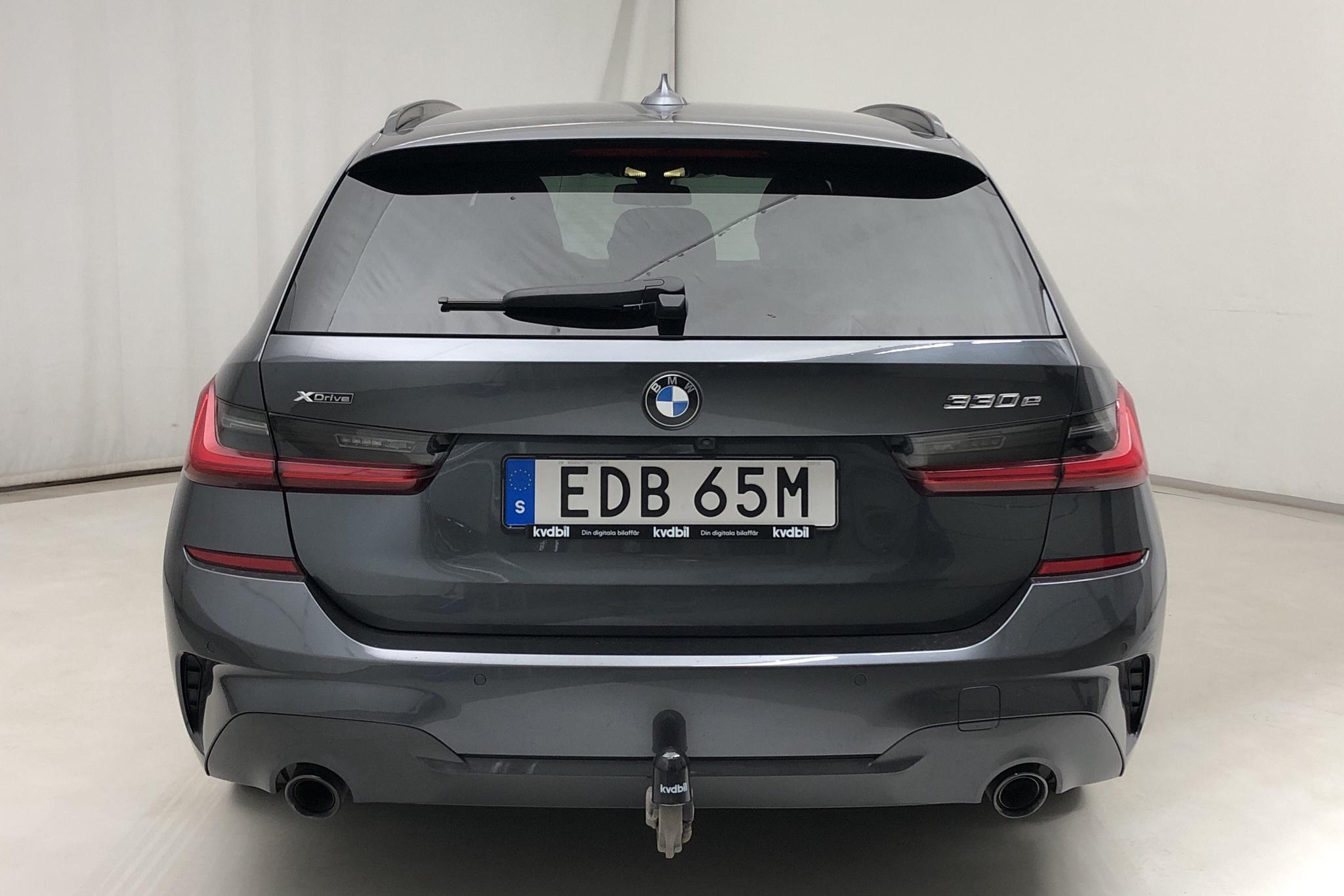 BMW 330e xDrive Touring, G21 (292hk) - 6 298 mil - Automat - grå - 2021