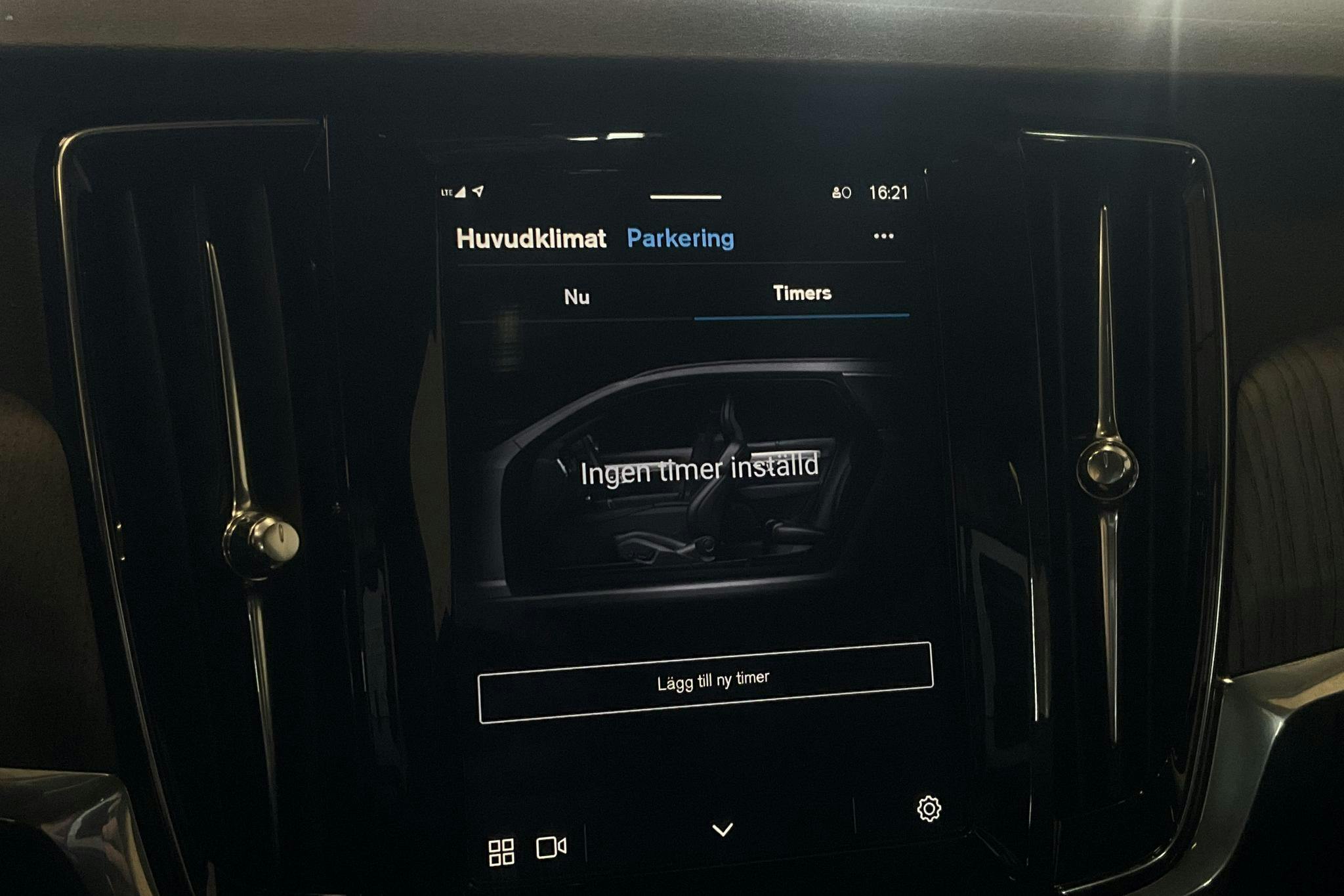 Volvo V90 B5 Cross Country AWD Mildhybrid, Bensin (250hk) - 553 mil - Automat - svart - 2022